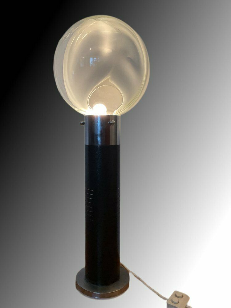 photo for sale Italian Space Age Floor Lamp In Murano Glass By Toni Zuccheri For Mazzega, 1968