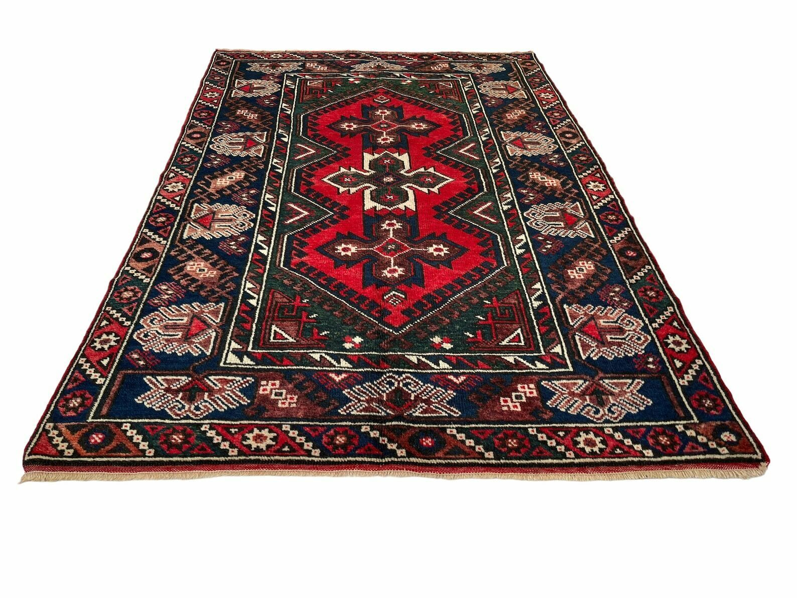 Vintage Turkish Dosemealti Rug , 191 X 131 Cm