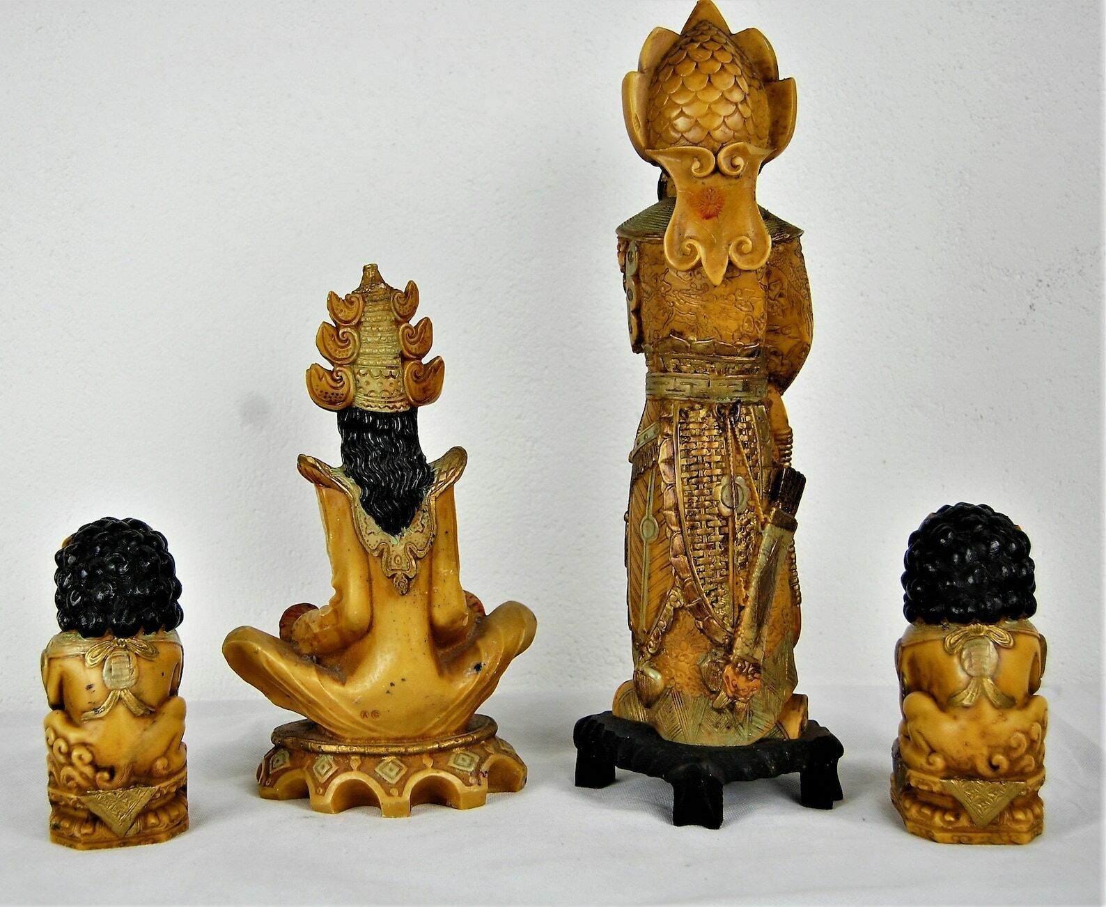 Oriental Figurines Of A Royal Family With The Two Guardian Lions, Initials Signed Ag Based photo vintage