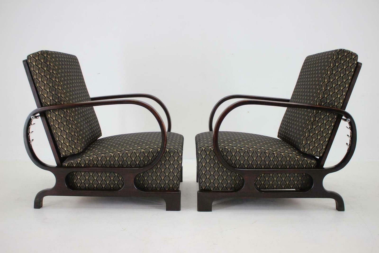 1930s Pair Of Rare Restored Art Deco Adjustable Armchairs, Czechoslovakia photo Furniture