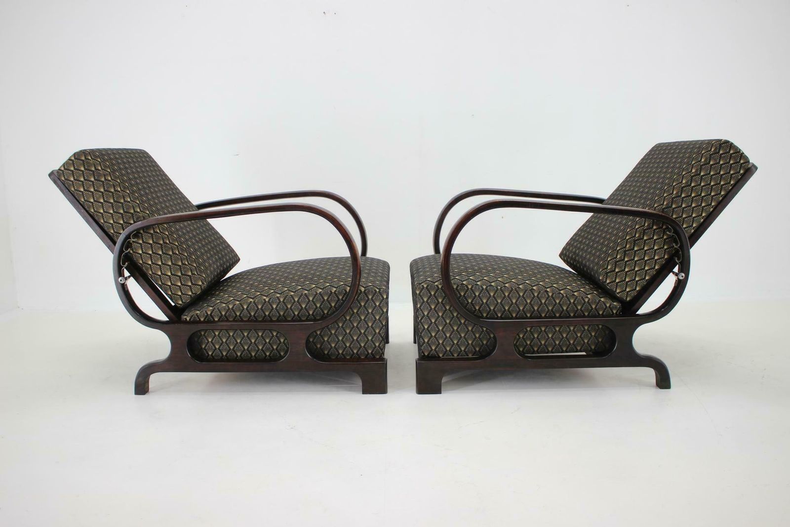 1930s Pair Of Rare Restored Art Deco Adjustable Armchairs, Czechoslovakia photo 5879.0