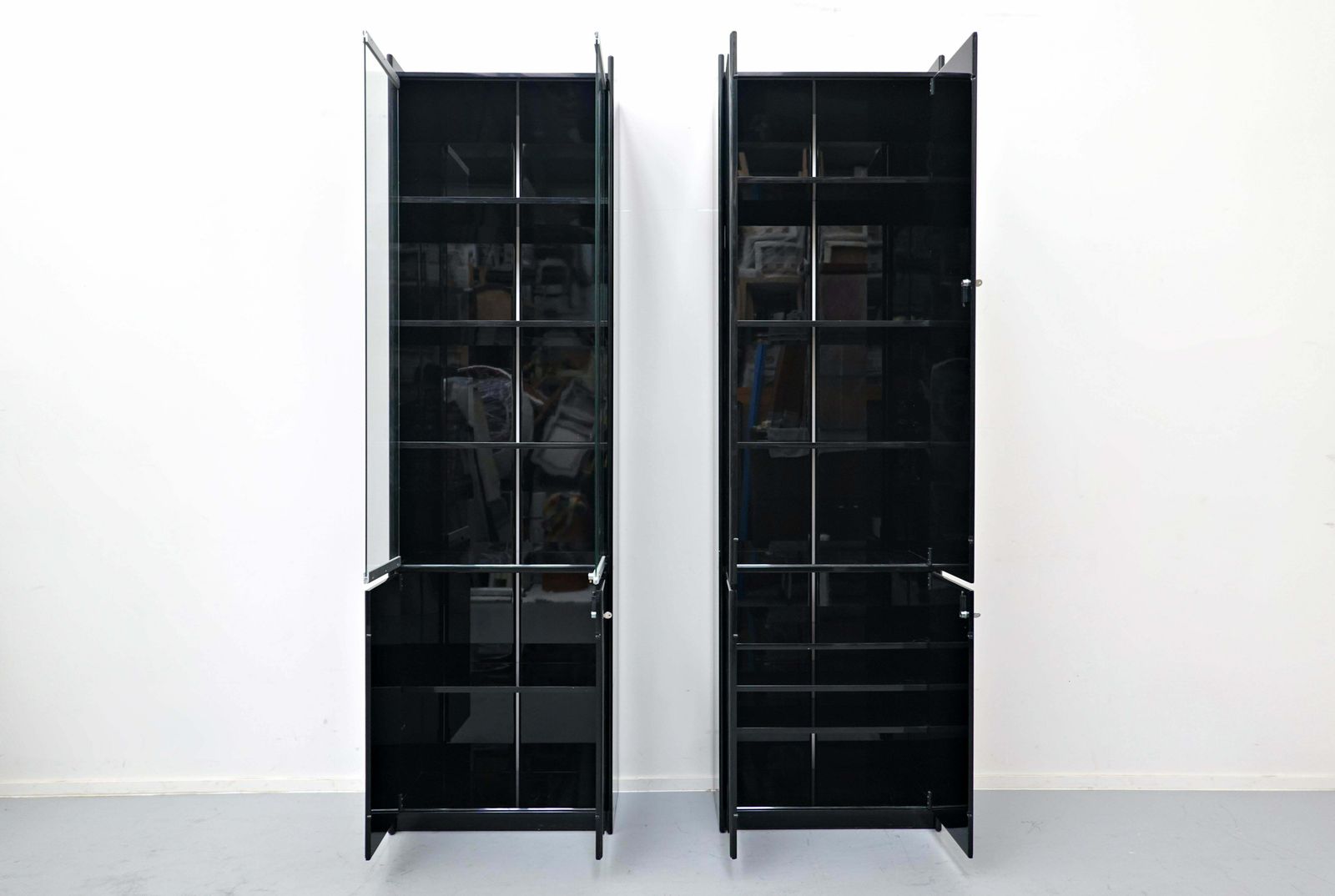 photo for sale Italian "Olinto" Bookcase By Kazuhide Takahama, B&B, Mid Century Modern, 1960s