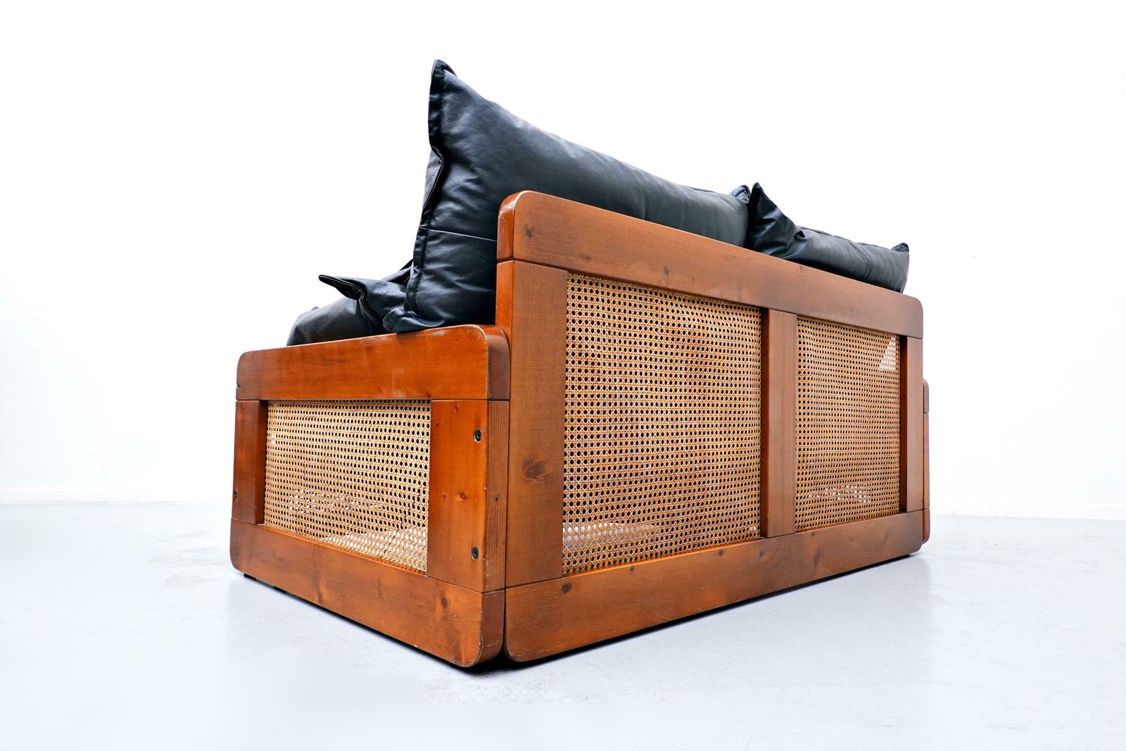 photo buy Italian Mid Century Modern Black Leather Lounge Set, 1970s