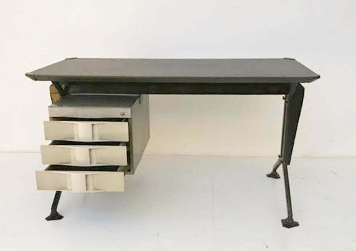 Desk By Studio Bbpr For Olivetti photo 1274.0
