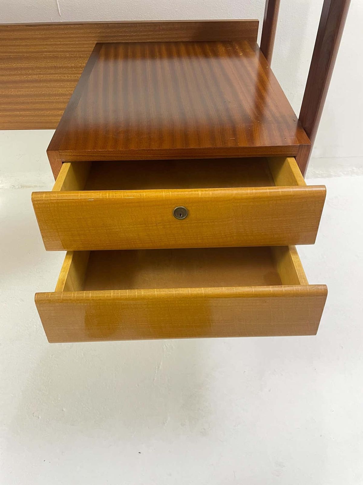 Mid Century Modern Italien Wooden Desk, 1960s photo buy