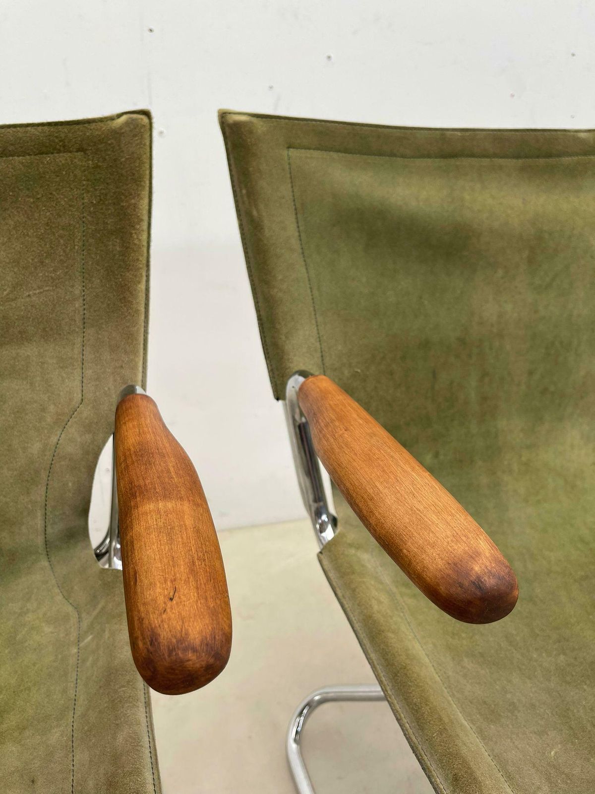 Set Of 4 Mid Century Wood Metal And Green Canvas Folding Armchairs photo vintage