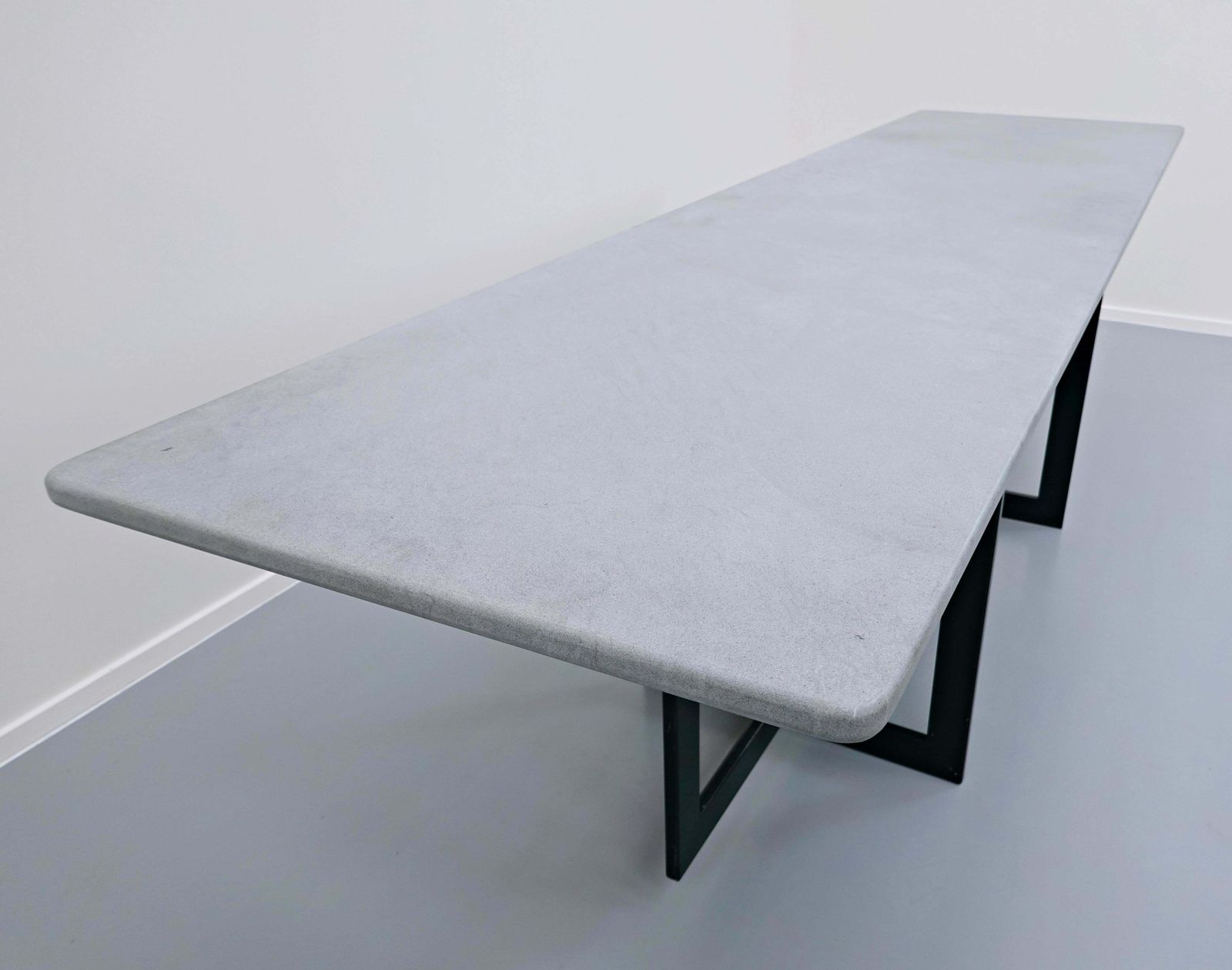 photo for sale Mid Century Modern "Jonathan" Table By Francesco Soro For Icf In Pietra Serena