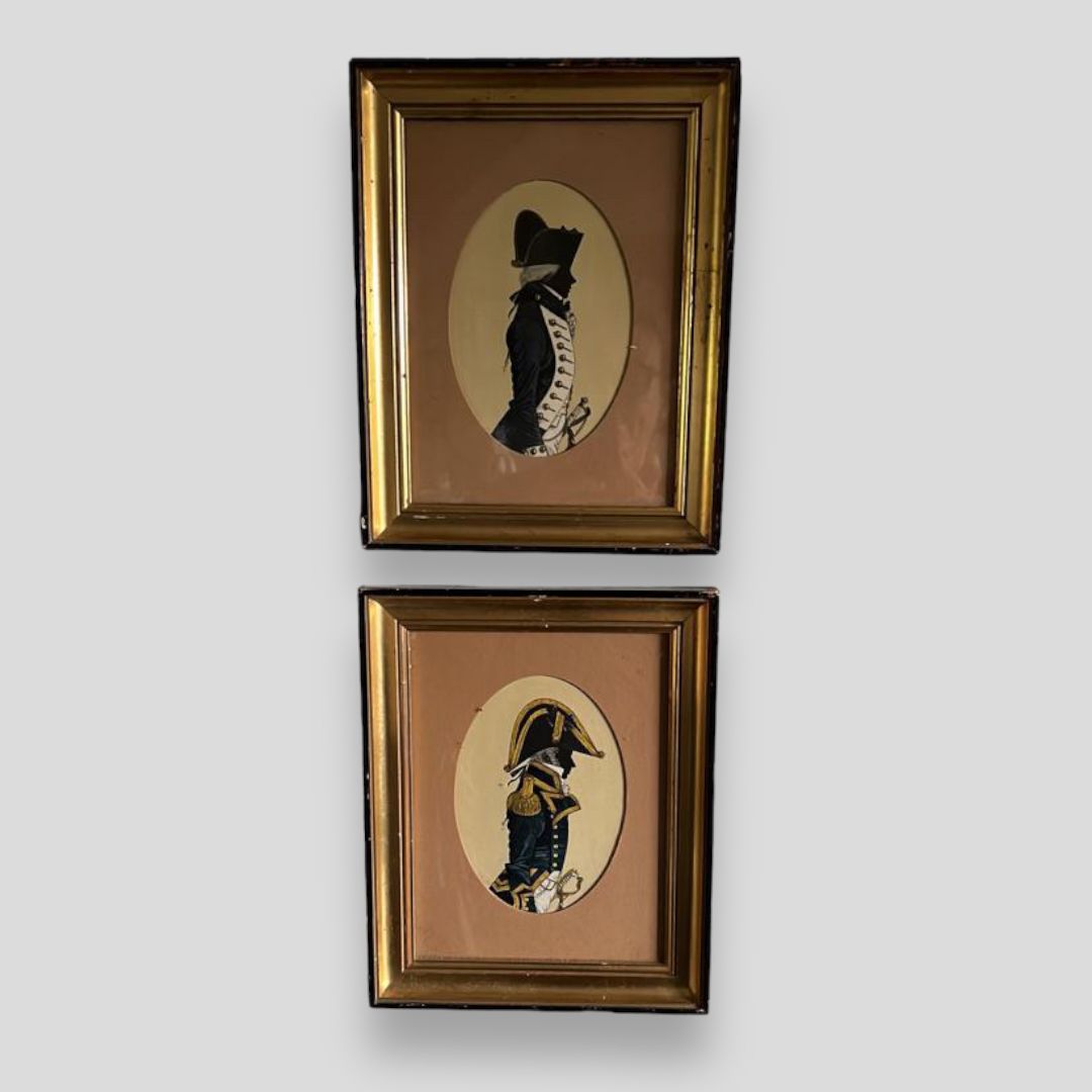 A Pair Of Early C19th Silhouette Pictures photo 295.0