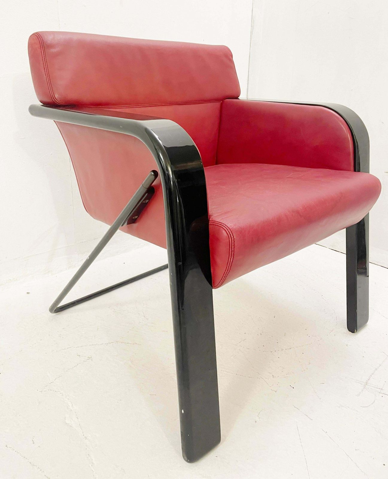 Pair Of Mid Century Red Leather Armchairs By Claudio Salocchi, Italy, 1970s photo 5094.0
