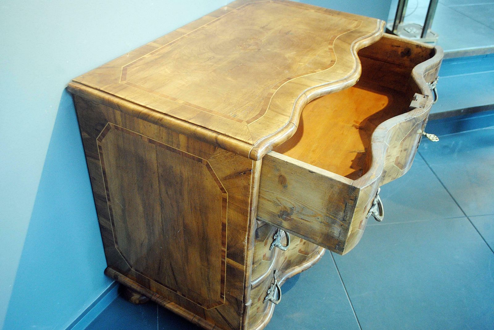 18th Century German Baroque Chest Of Drawers, Walnut photo 6899.0