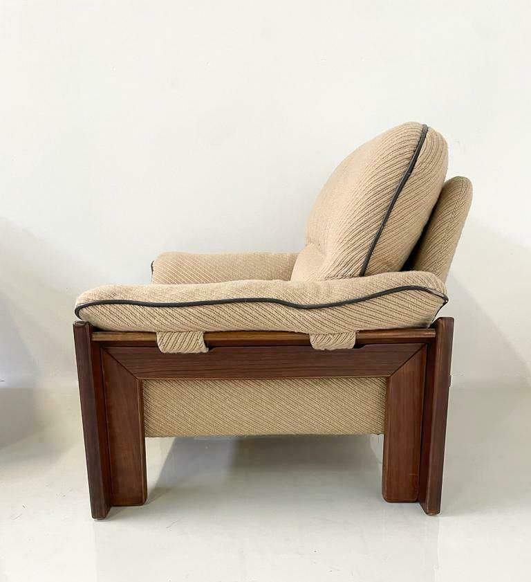 Mid Century Modern Pair Of Armchairs By Sapporo For Mobil Girgi, 1970s photo 5095.0