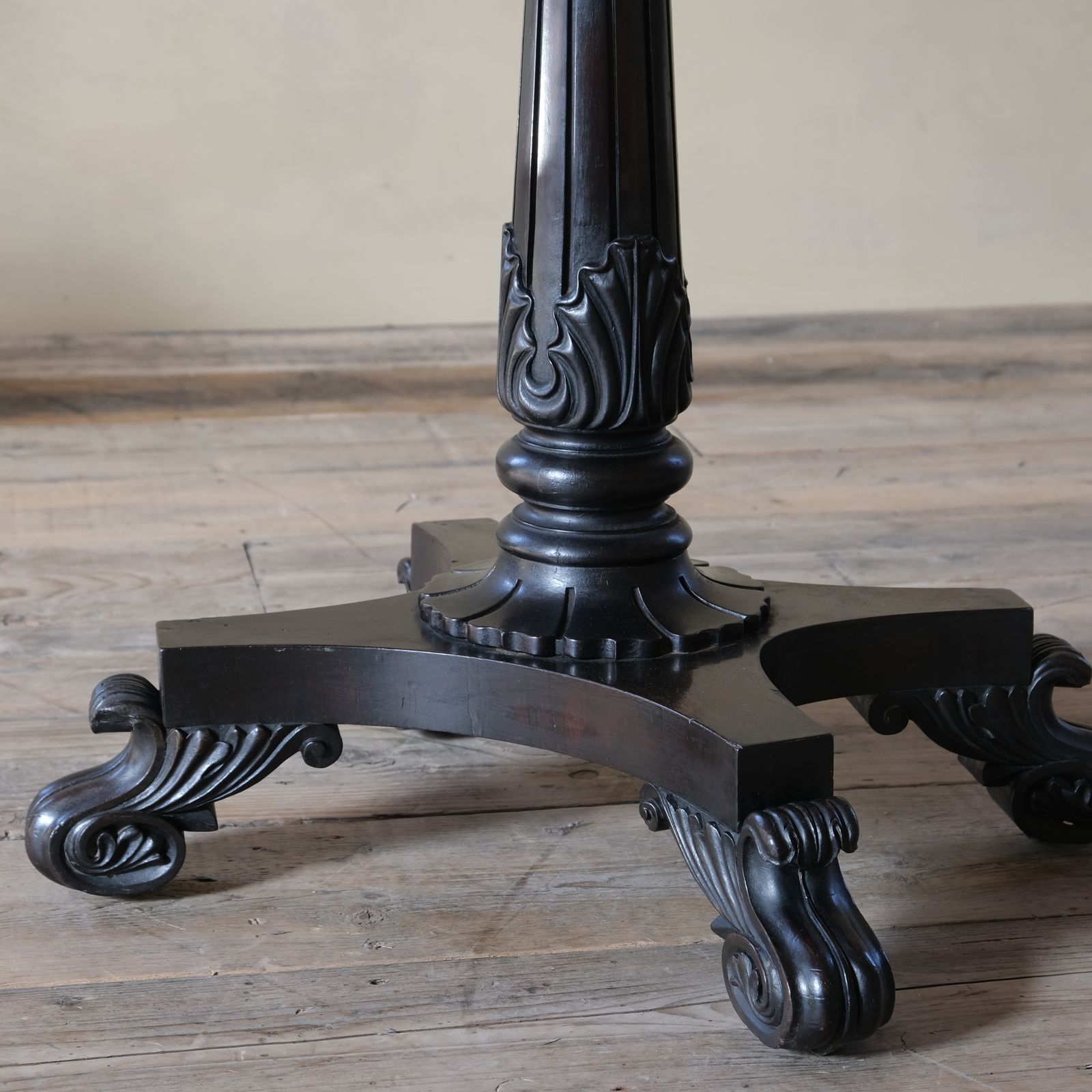 photo furniture Antique Regency William IV Rosewood Teapoy