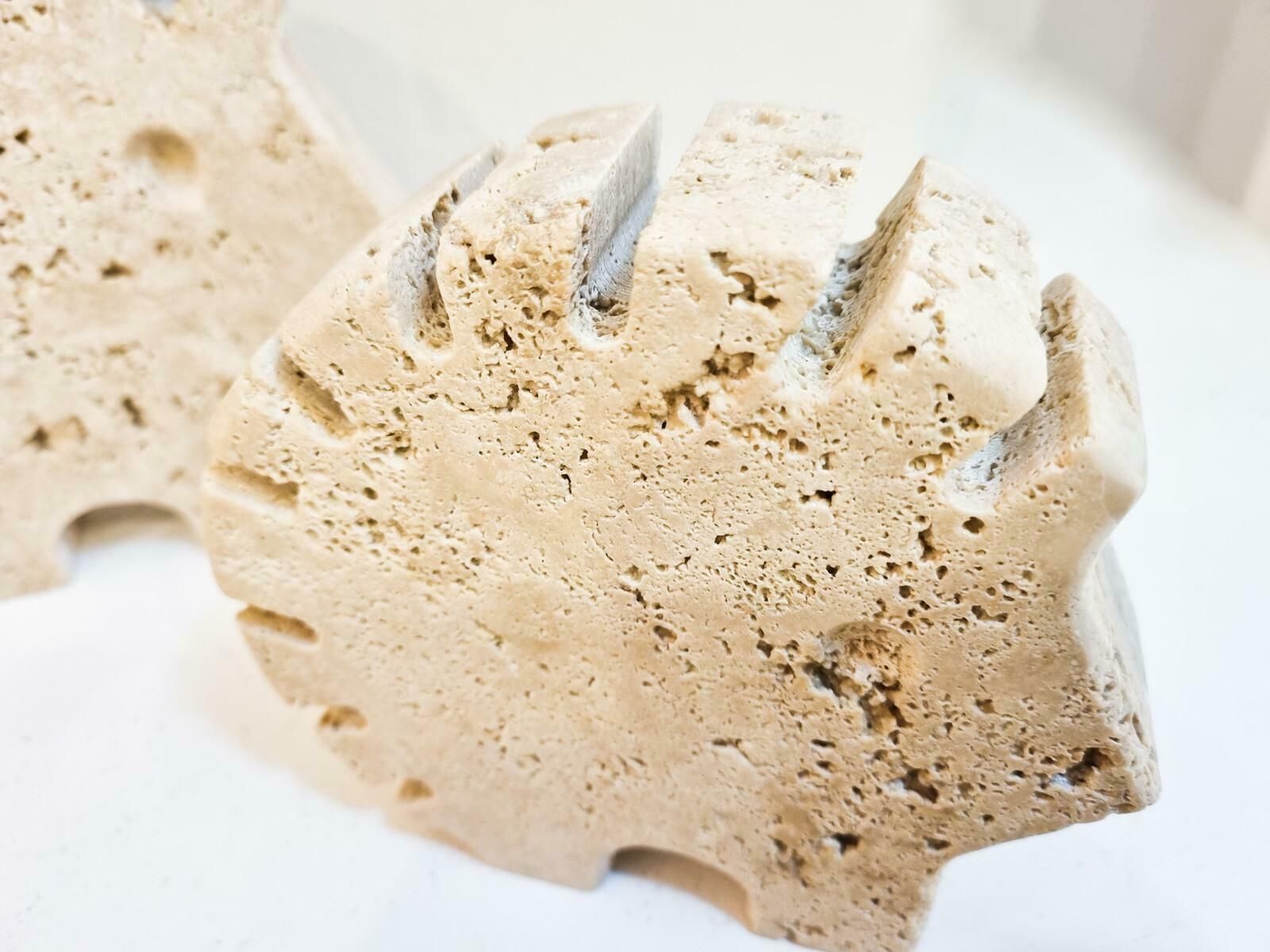 Italian Brutalist Travertine Hedgehog Sculptures By Fratelli Mannelli, Italy photo Kunst