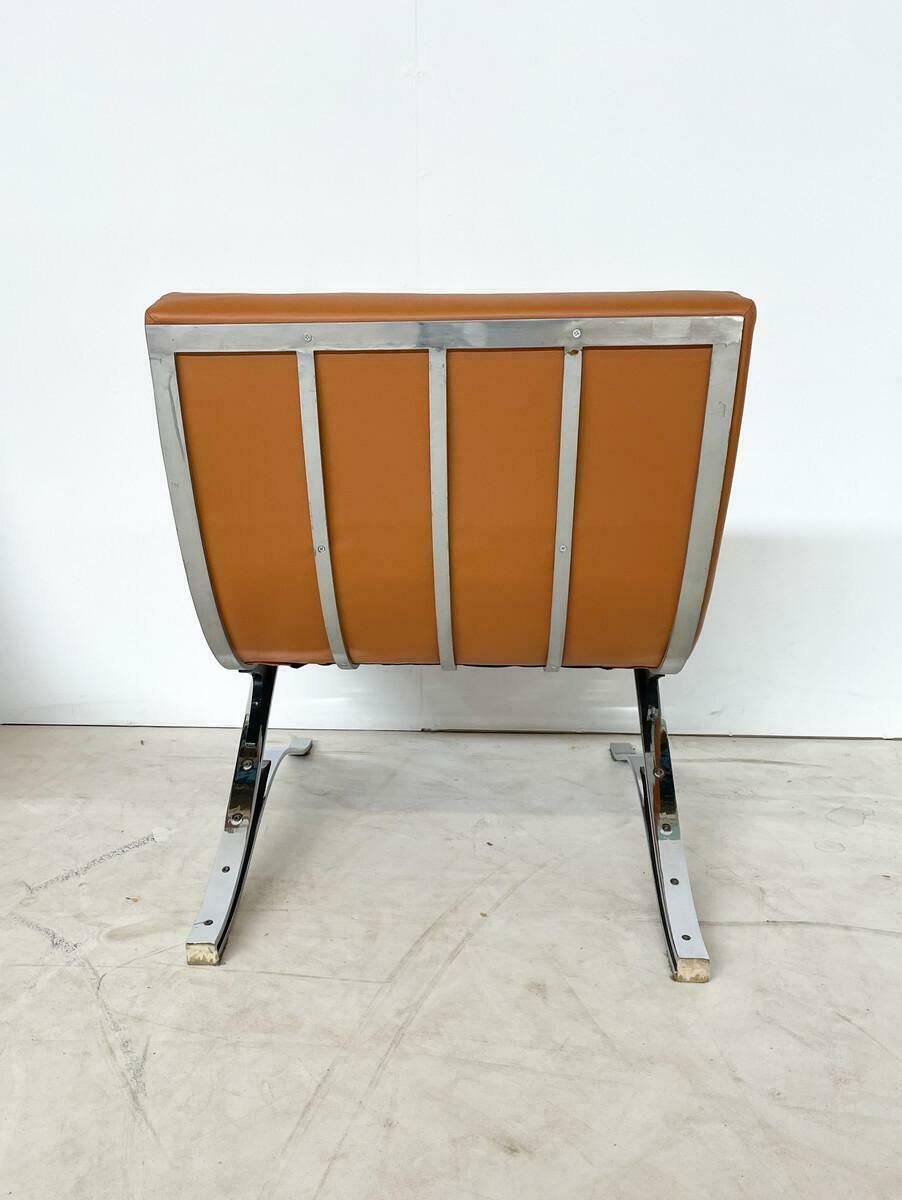 Mid Century Modern Brown Leather Armchair, Italy, 1970s photo vintage