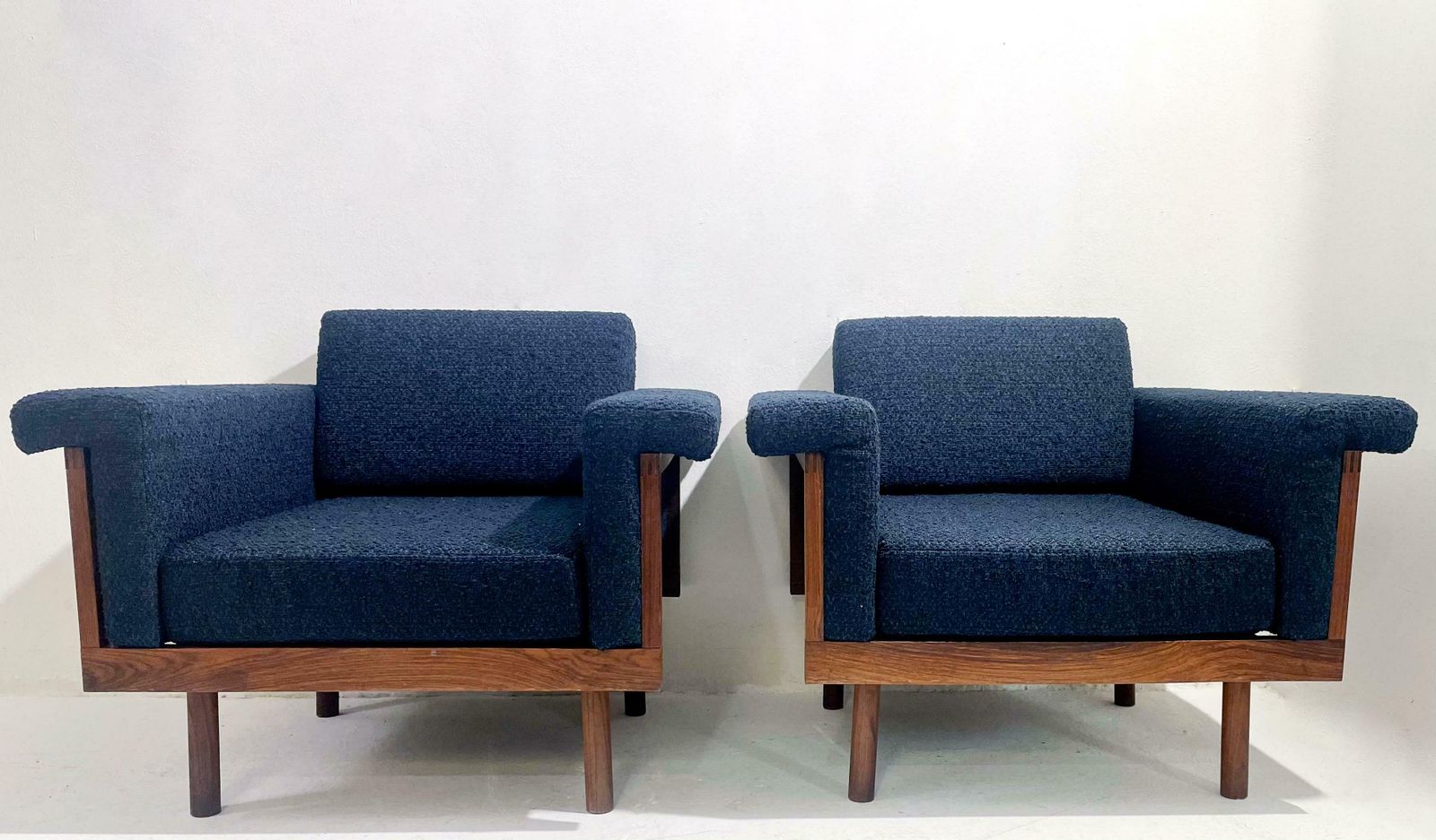 Mid Century Modern Pair Of Armchairs By Kazuhide Takahama, Gavina, Italy, 1958 photo buy
