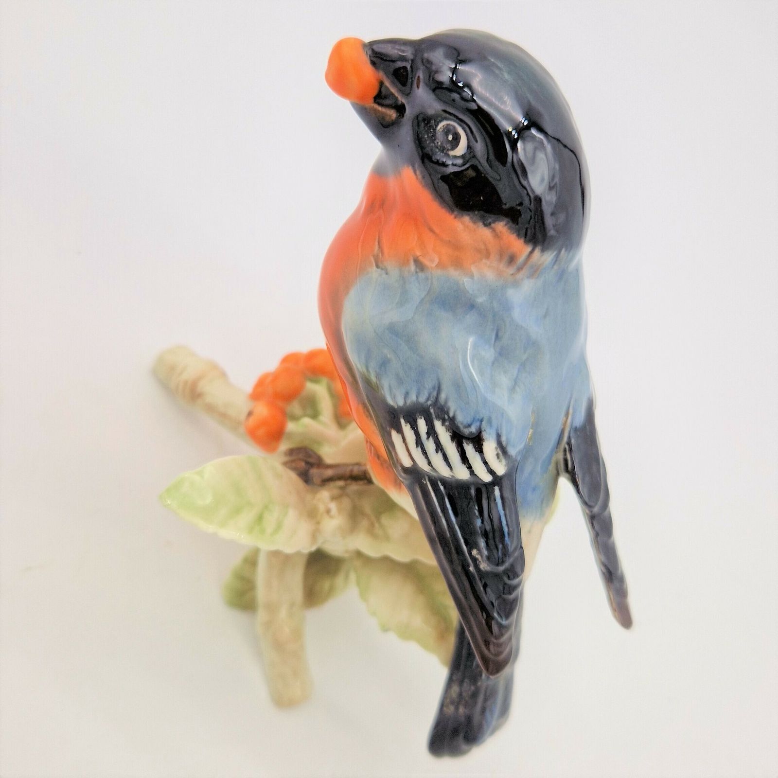 Porcelain Figure "Dompfaff" From Göbel Germany. 1970   1975 photo 135.0