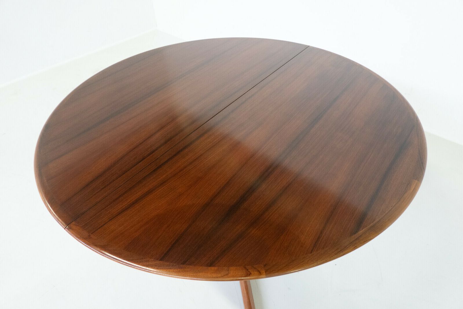 Mid Century Modern Extendable Dining Room Table By Niels Otto Møller For J.L. Møllers, 1970s photo furniture