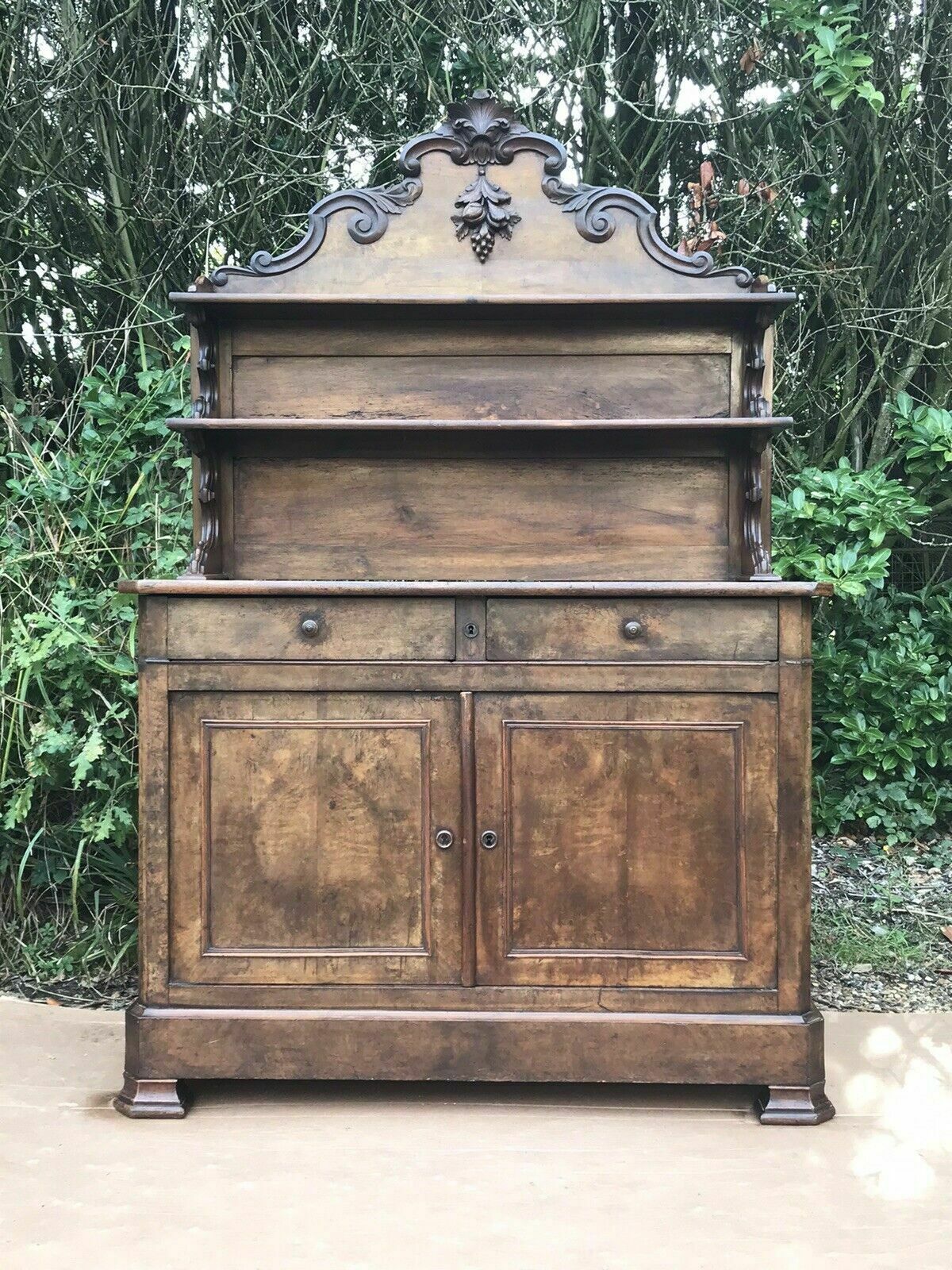 photo vintage Antique Victorian Burle Walnut Veneer Chiffonier Dresser Server Buffet Sideboard