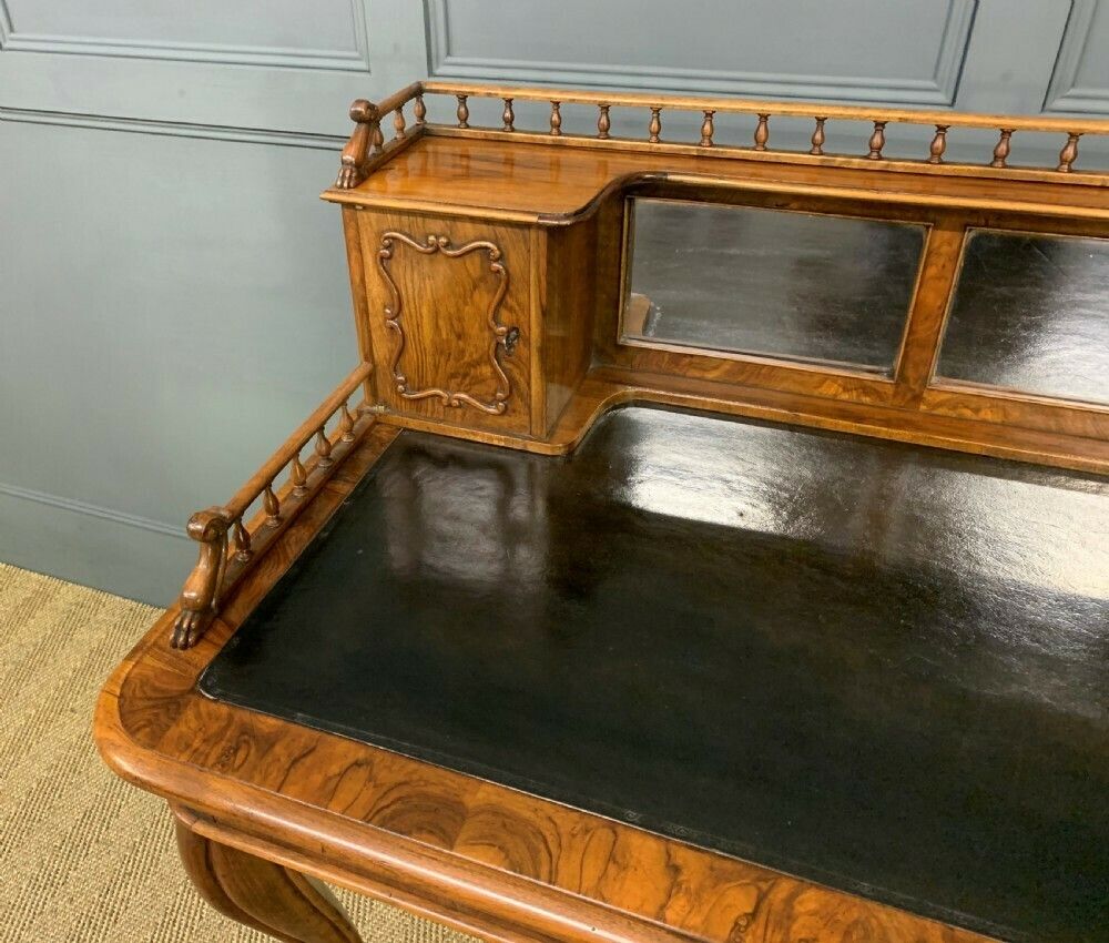 19th Century Burr Walnut Bonheur Du Jour photo Furniture