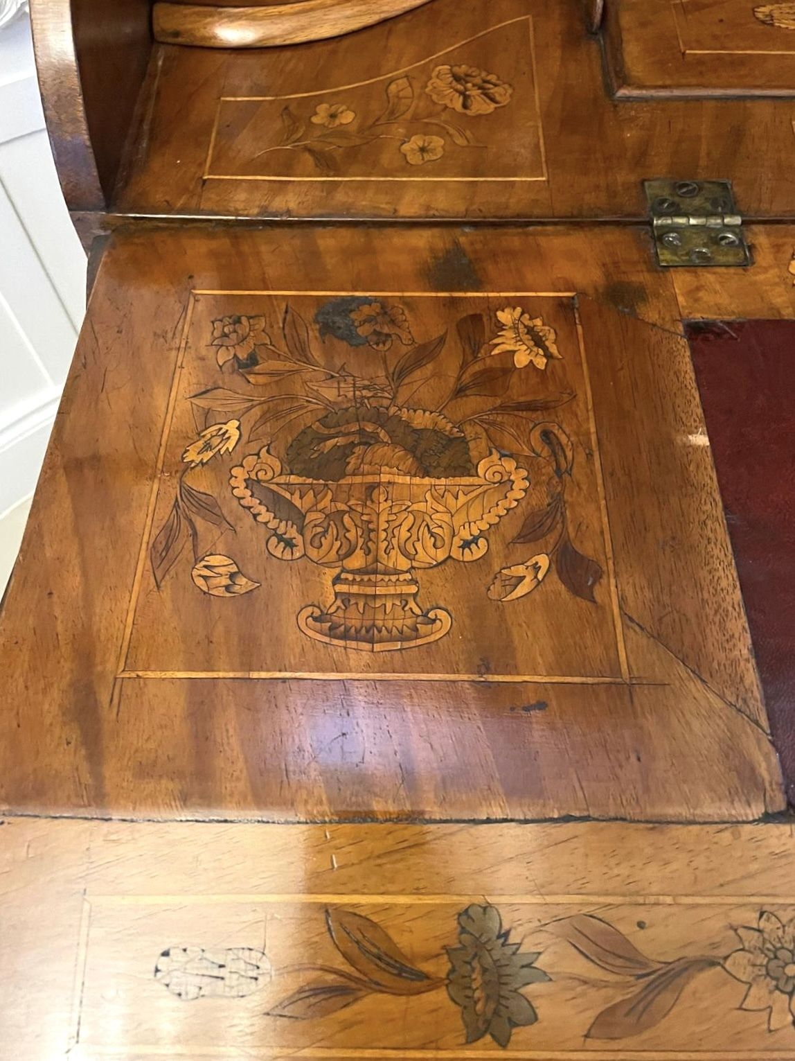 Outstanding Quality 18th Century Antique Dutch Marquetry Inlaid Burr Walnut Bureau Bookcase photo for sale