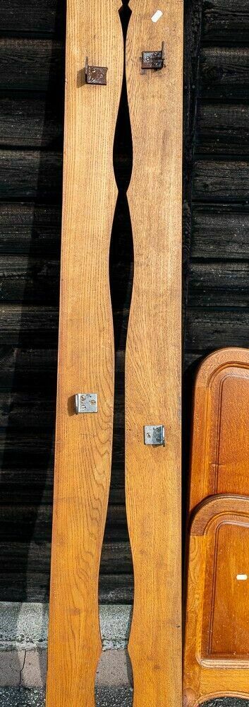photo furniture French Louis XV Style Carved Honey Oak Double Bed Frame  W1 B666