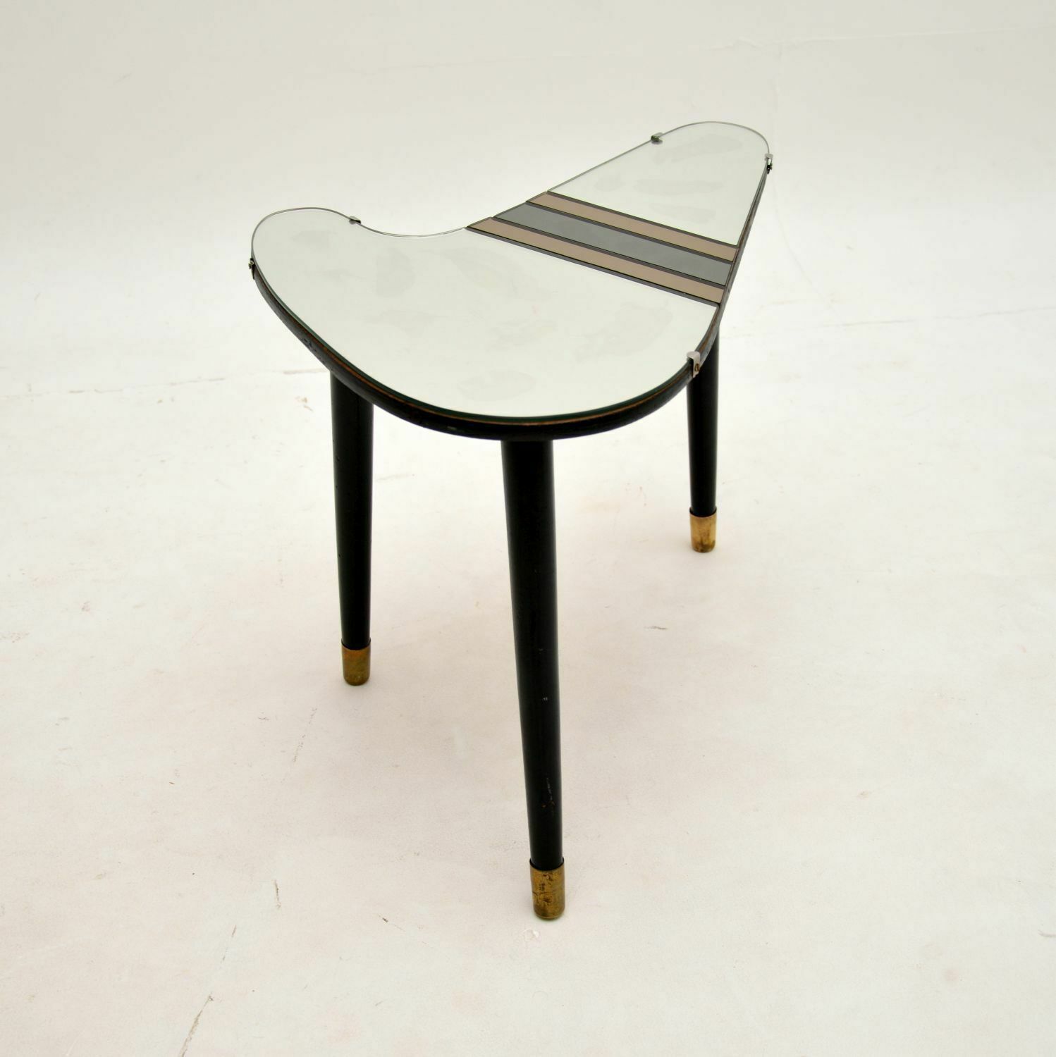 Vintage Mirrored Top Side Table photo 319.28