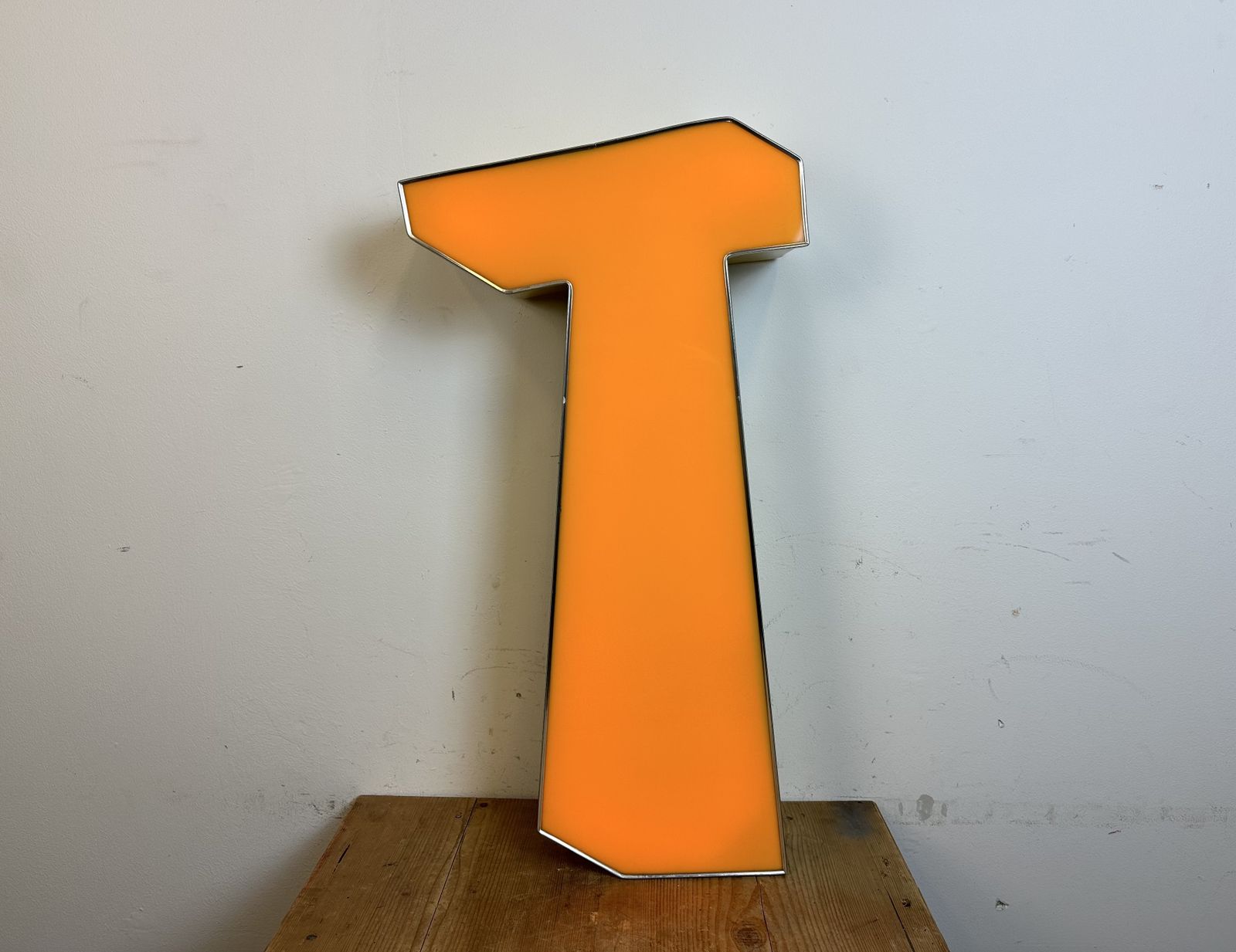 Large Vintage Yellow Illuminated Letter T , 1980s photo vinterior