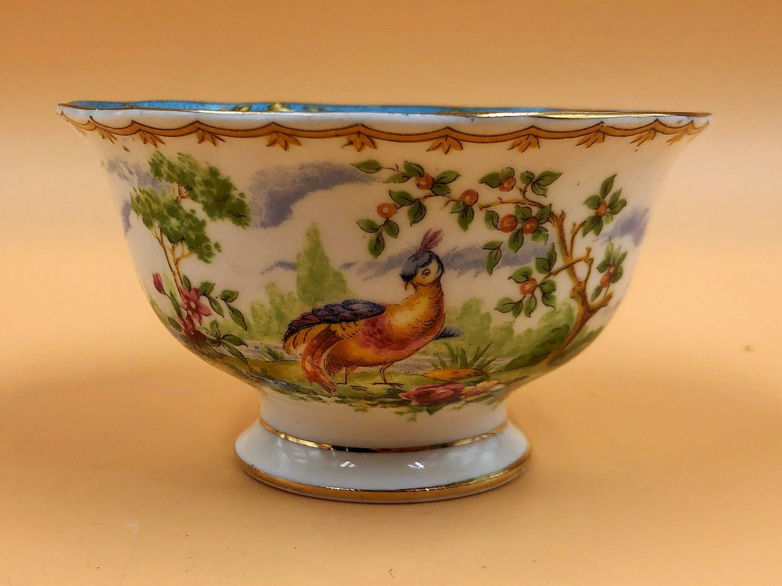 Vintage Royal Albert China Chelsea Bird Design Teal Creamer And Open Sugar Bowl Set. No. 839184. photo vinterior