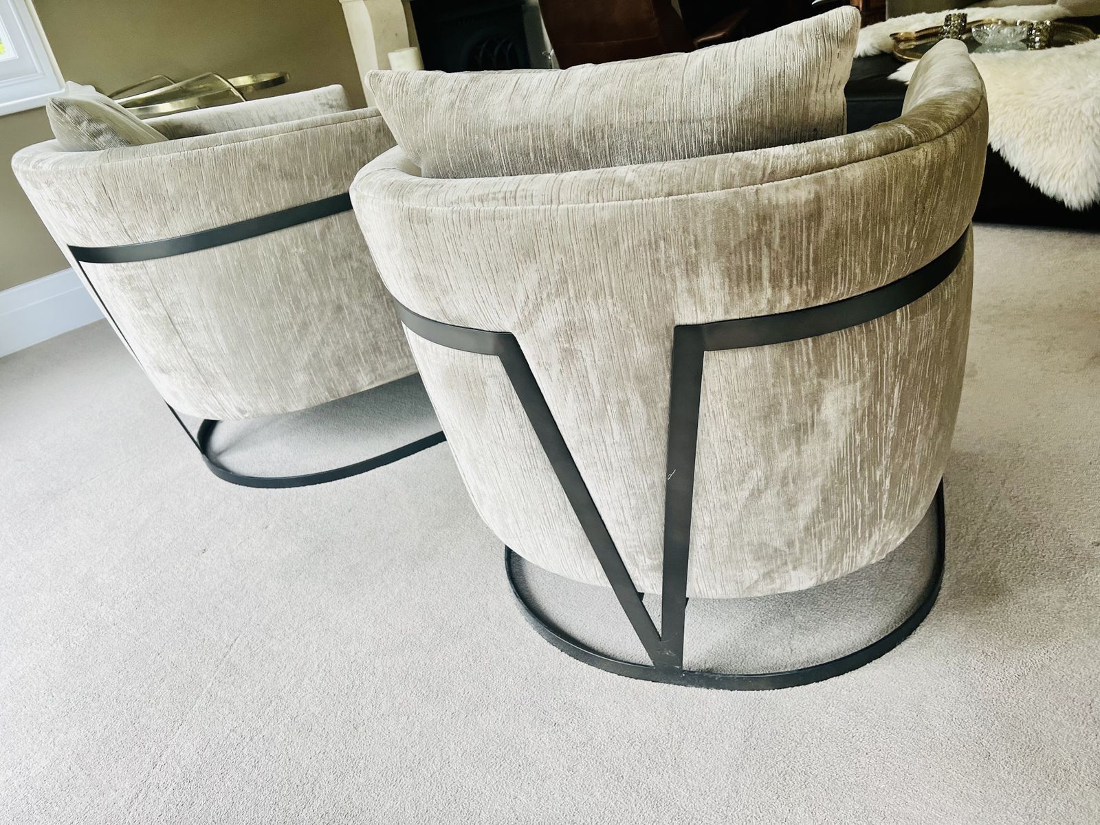 A Pair Of Harlow Metal Base Cushion Chairs, Immaculate Condition Rrp £1290 Each photo vintage