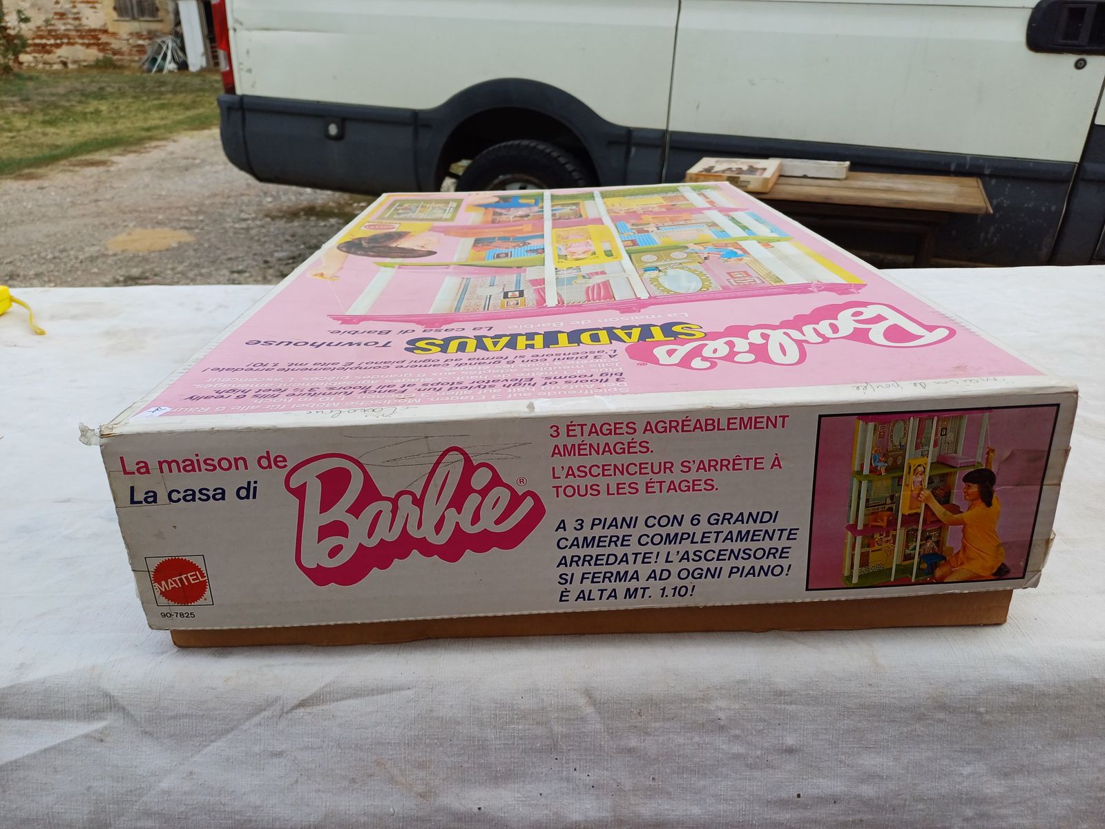 Barbie House Mattel, 1970s, Plastic photo furniture