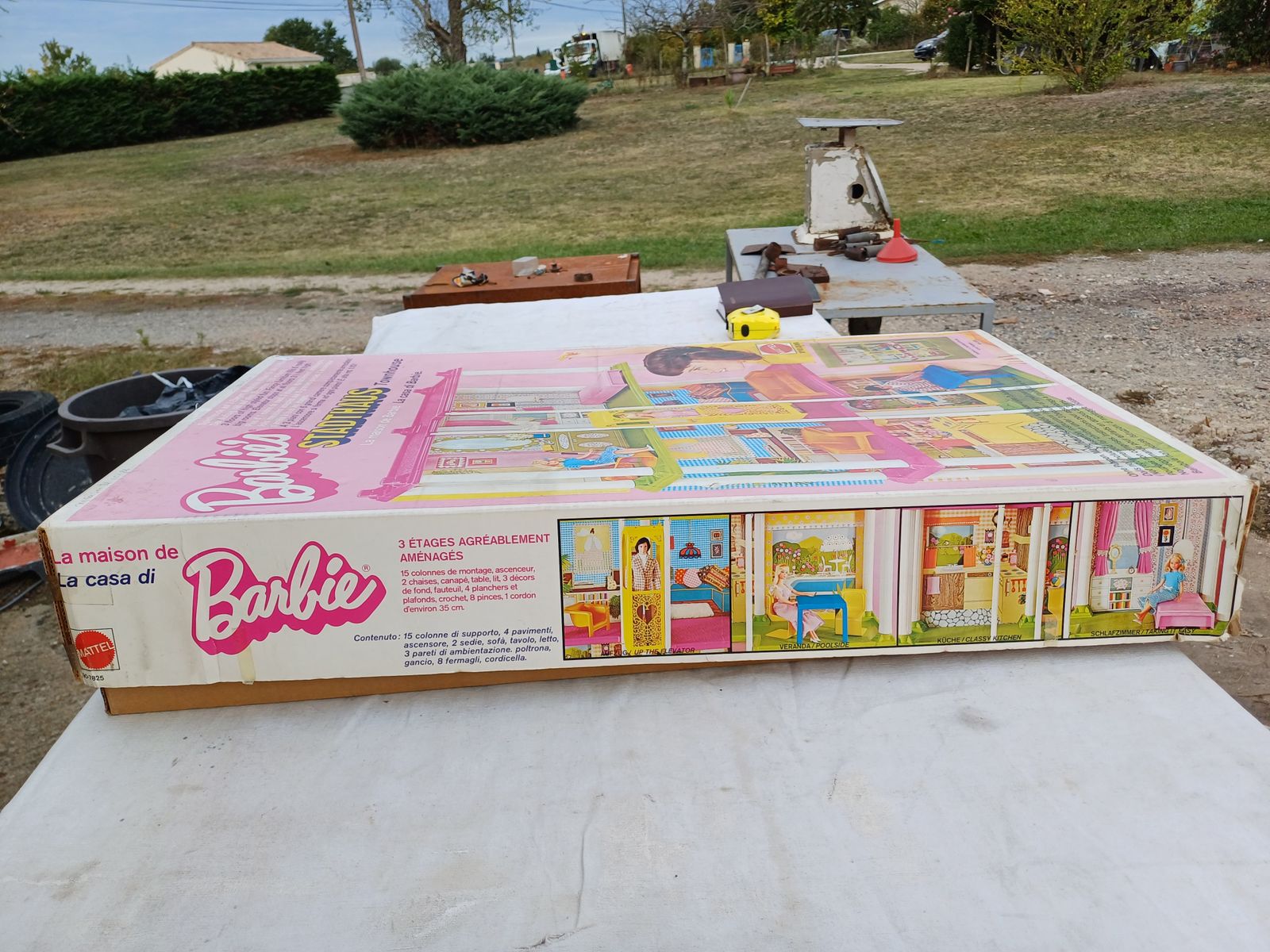 photo for sale Barbie House Mattel, 1970s, Plastic