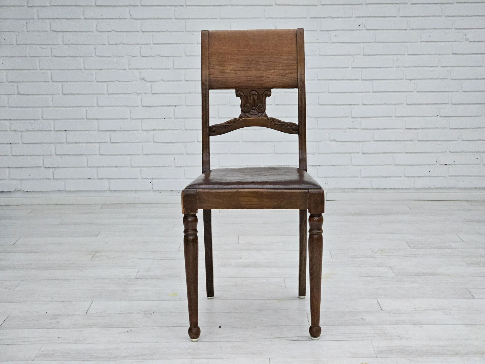 Furniture 1930s, Set Of 6 Scandinavian Chairs, Original Good Condition. photo