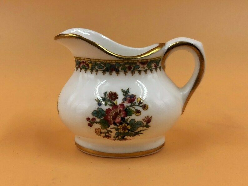 Coalport China Ming Rose Miniature 8 Piece Cabinet Display Tea Set. Teapot, Creamer, Sugar & 1 Trio. photo 75.0