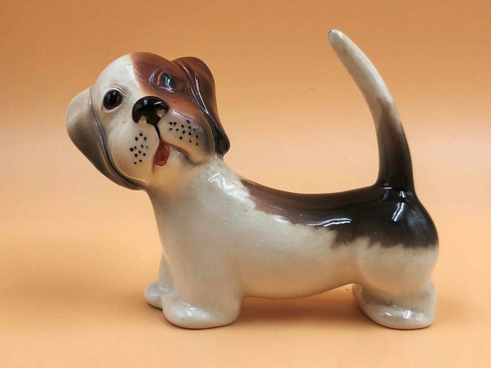 Vintage Beswick Pottery Comical Dachshund Dog Figurine. No. 1088. The Fun Models Series