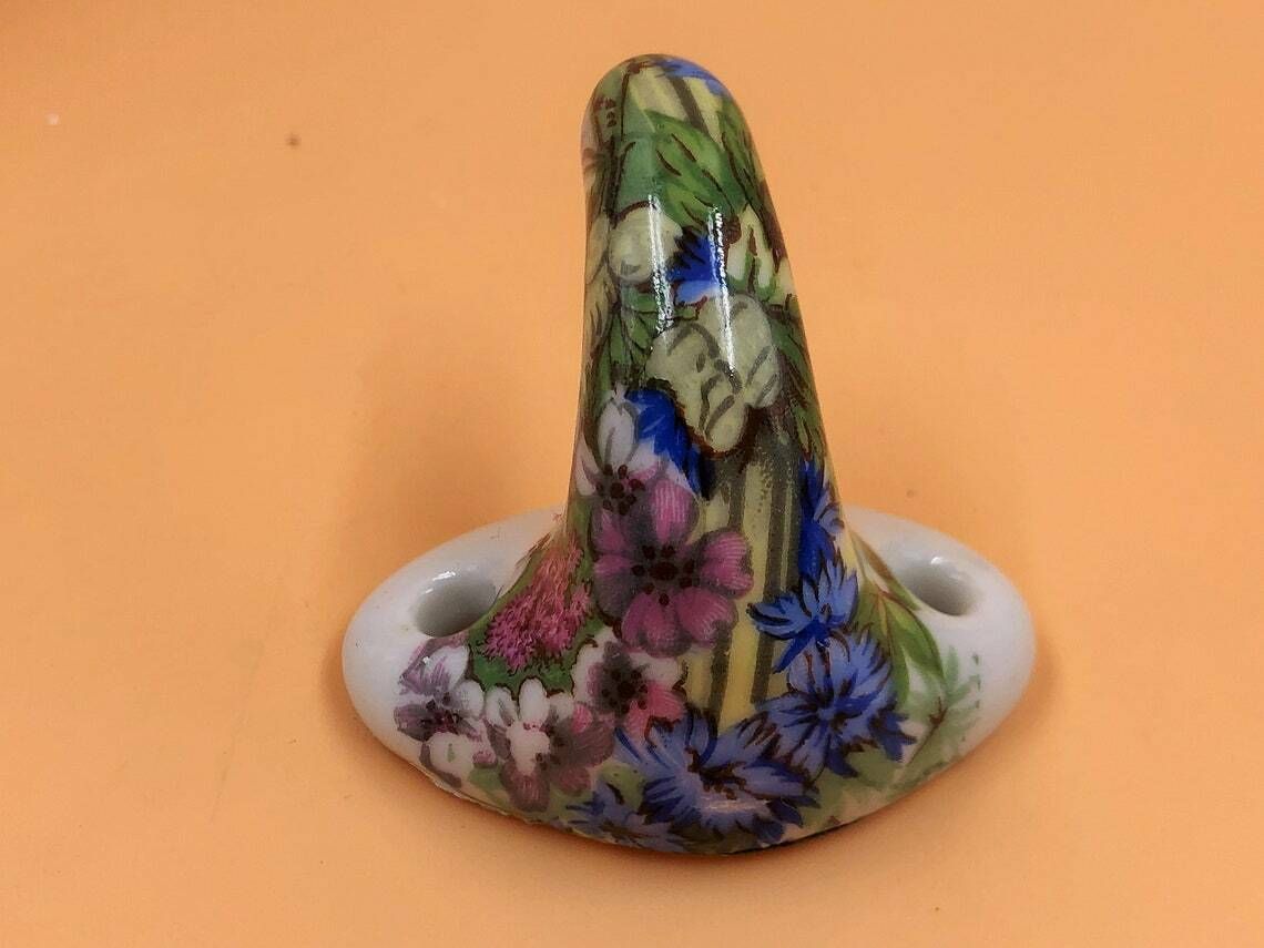 Pair Of Porcelaine De Paris, France Floral Chintz Finger Plates And Matching Coat Hook. photo 75.0