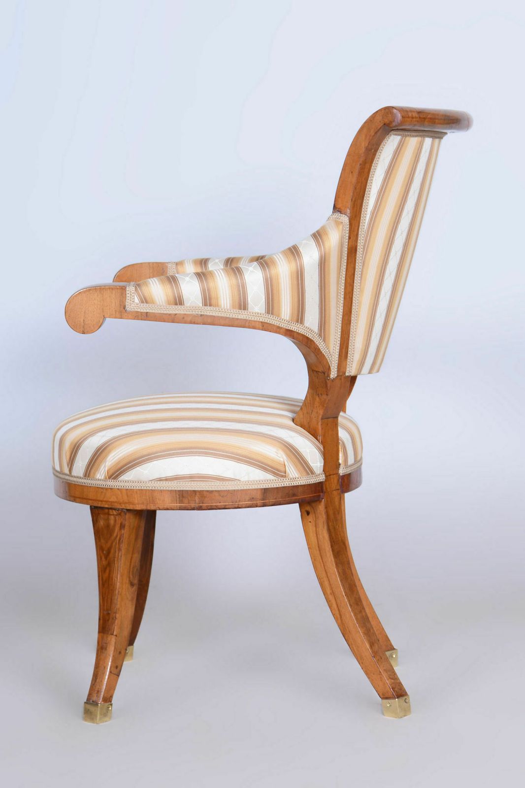 Restored Biedermeier Walnut Armchair, Josef Danhauser, Revived Polish, New Professional Upholstery, Vienna, Austria, 1820s photo vinterior