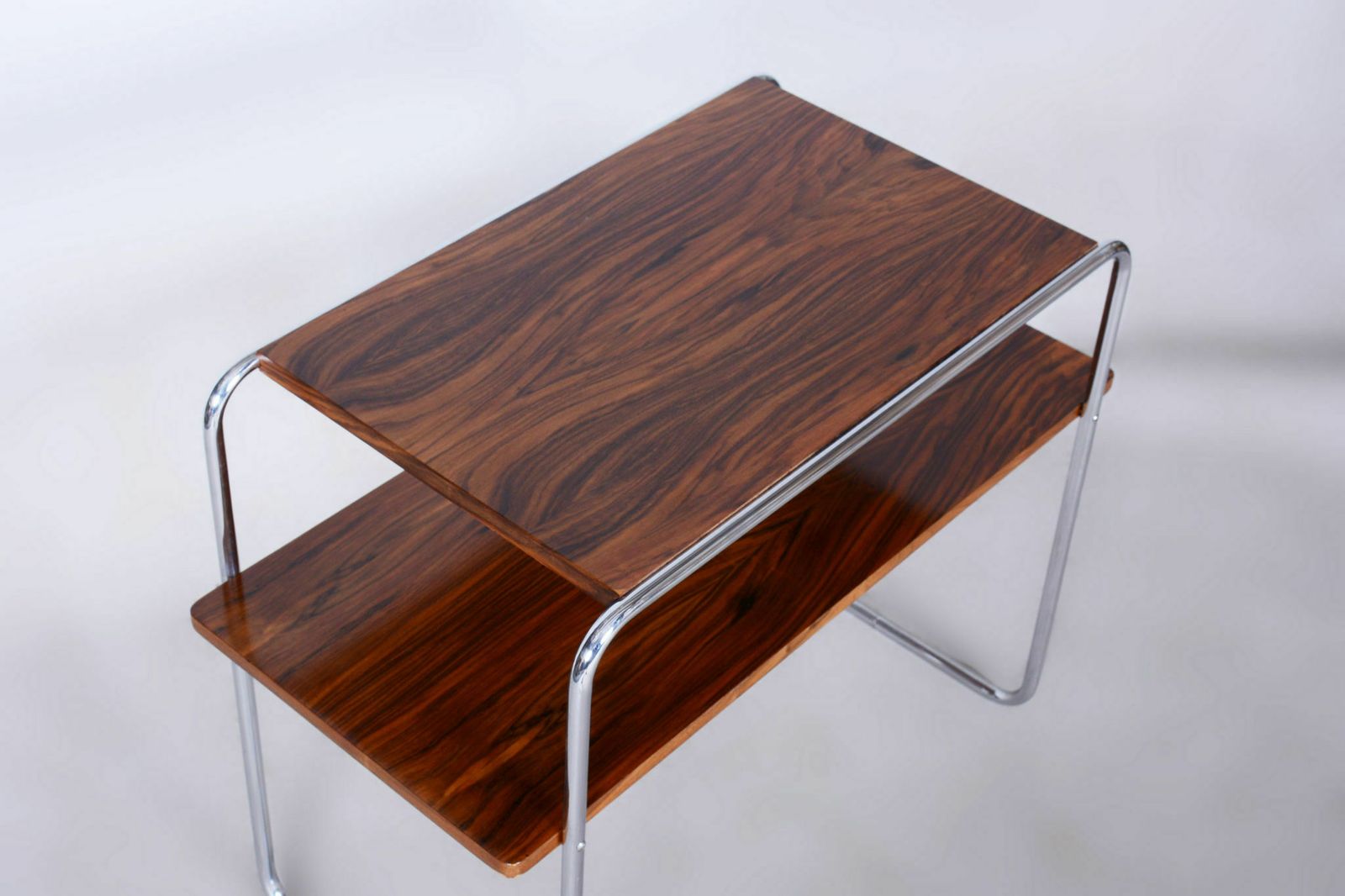 Restored Bauhaus Side Table, Hynek Gottwald, Walnut, Chrome Plated Steel, Revitalized Polish, Professionally Cleaned Chrome, Czechia, 1930s photo 850.0