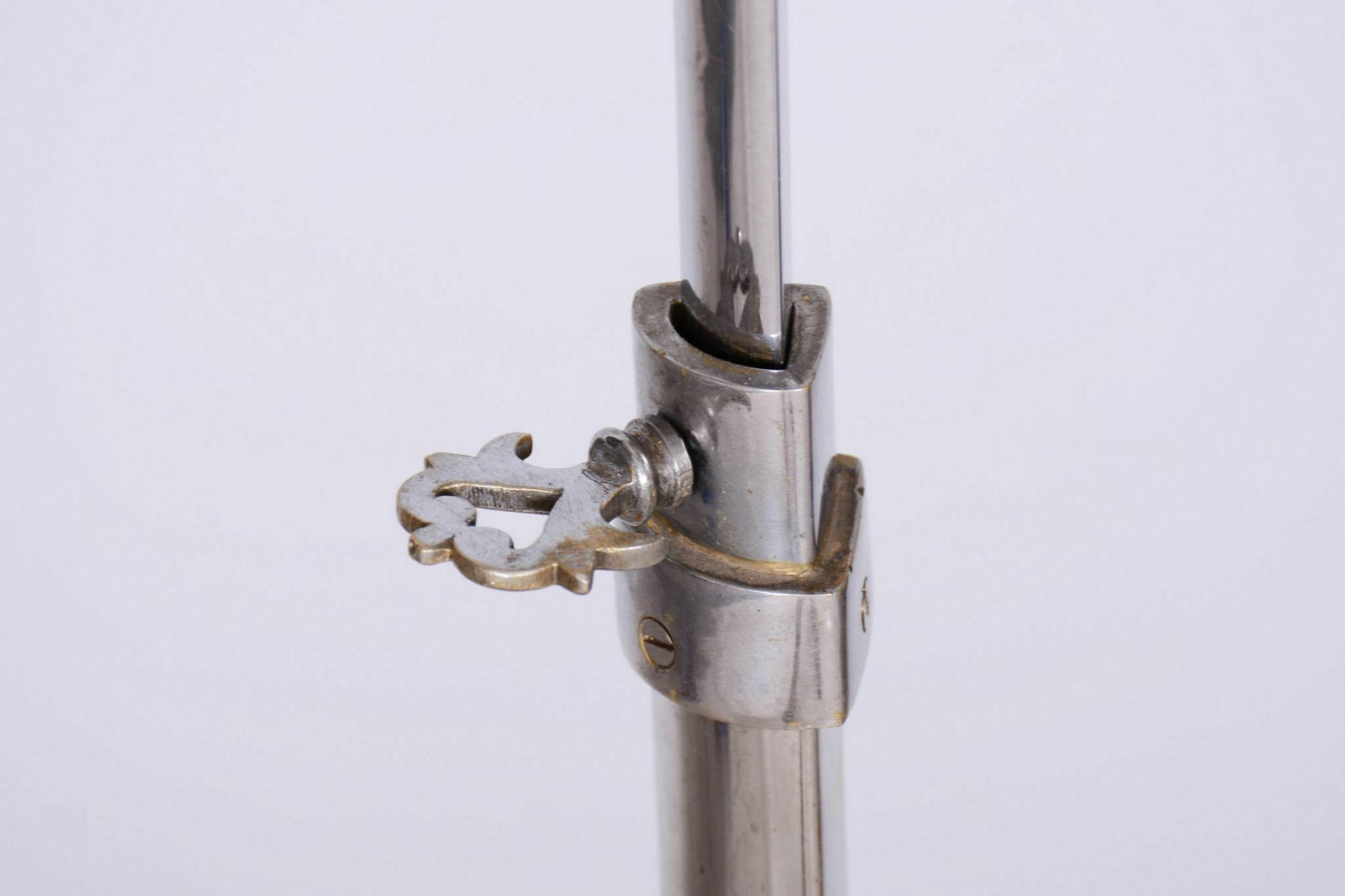 Restored Art Deco Floor Lamp, New Electrification, Chrome, Steel, Czechia, 1920s photo vinterior