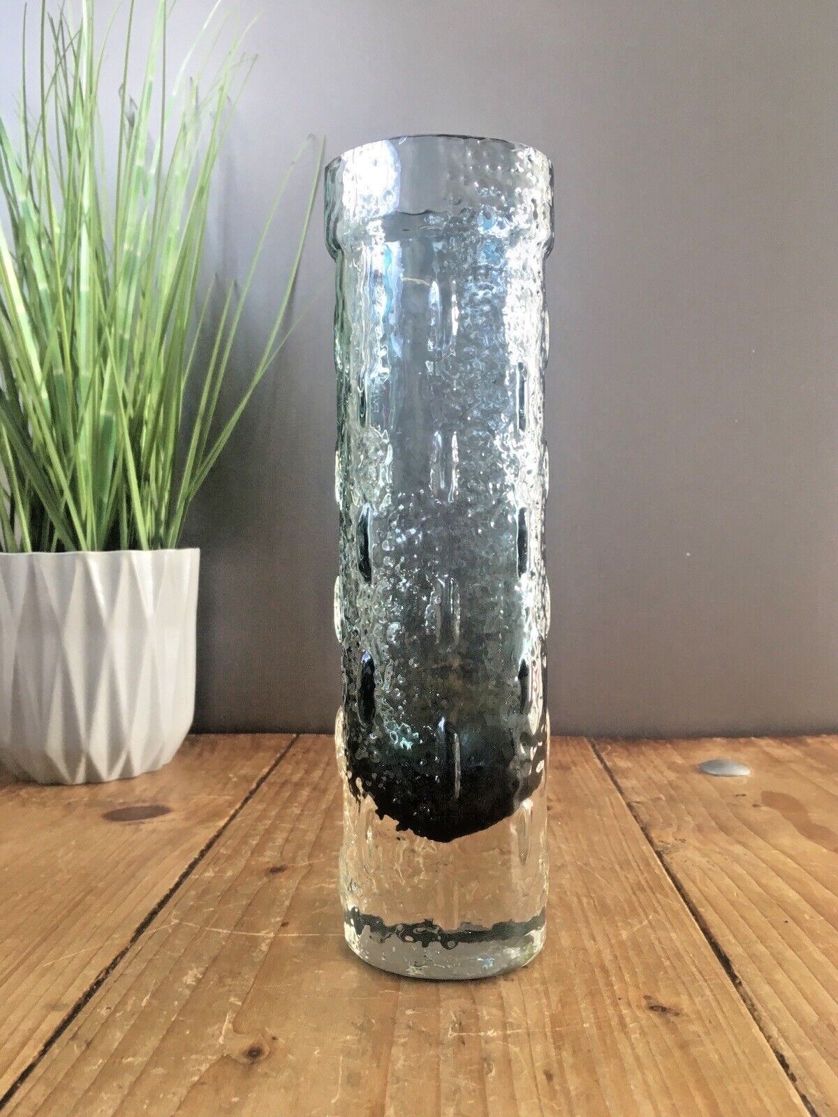 photo vintage Mid Century Riihimaki Blue Grey Knobbly Textured Glass Vase 1461 Scandi Retro