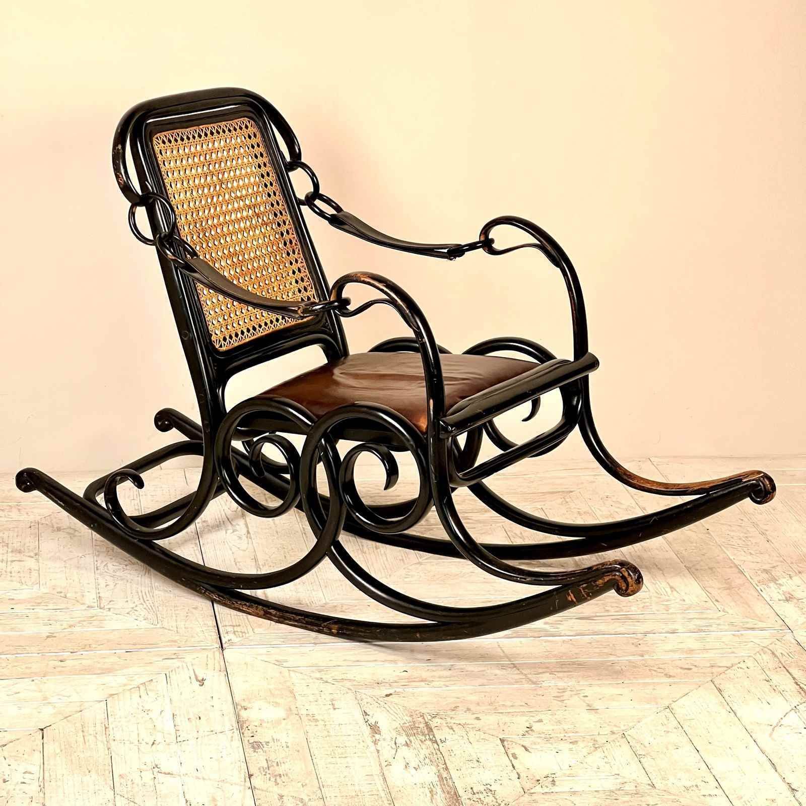 A Rare Thonet Number 3 Bentwood Rocking Chair photo buy