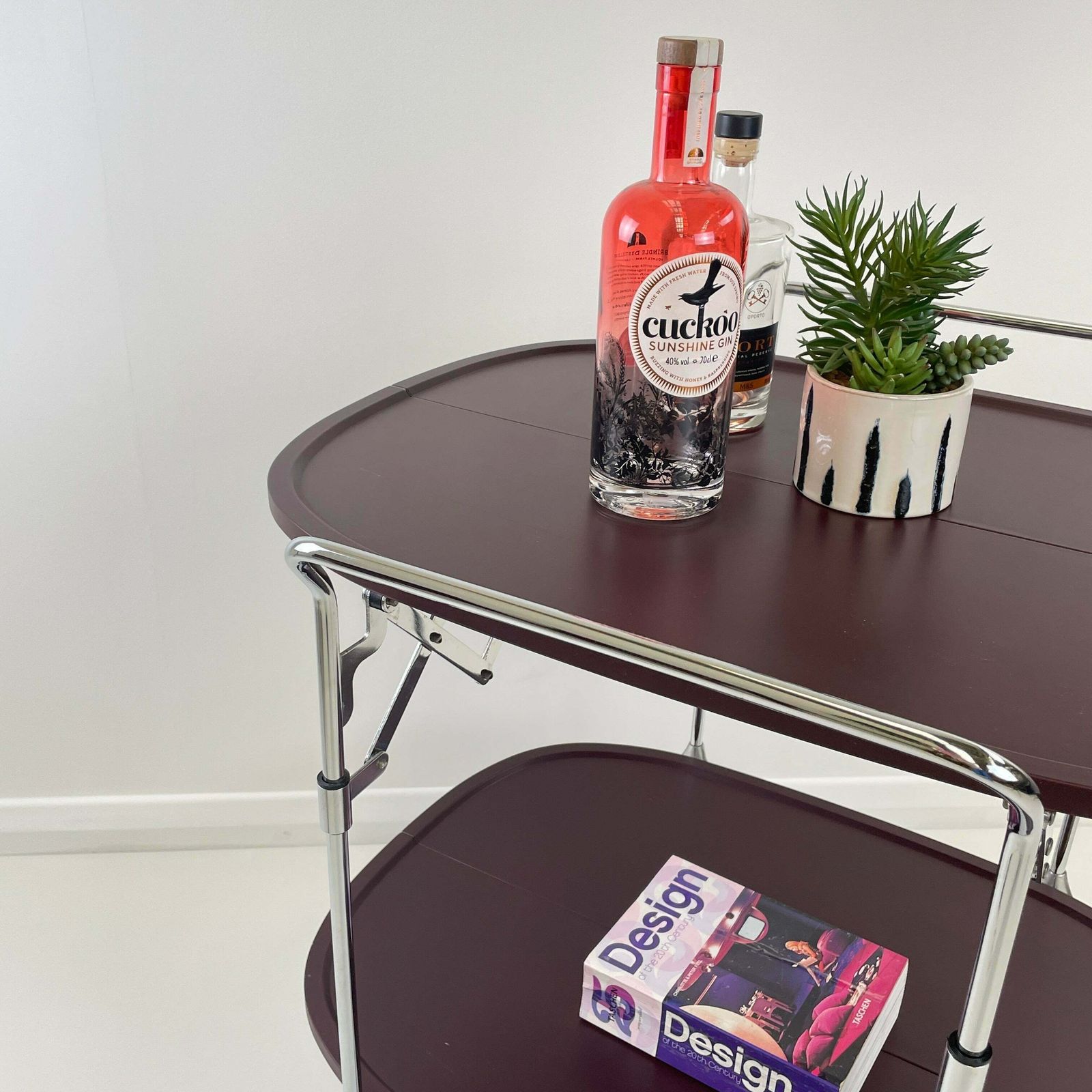 Kartell Gastone Trolley In Aubergine photo furniture