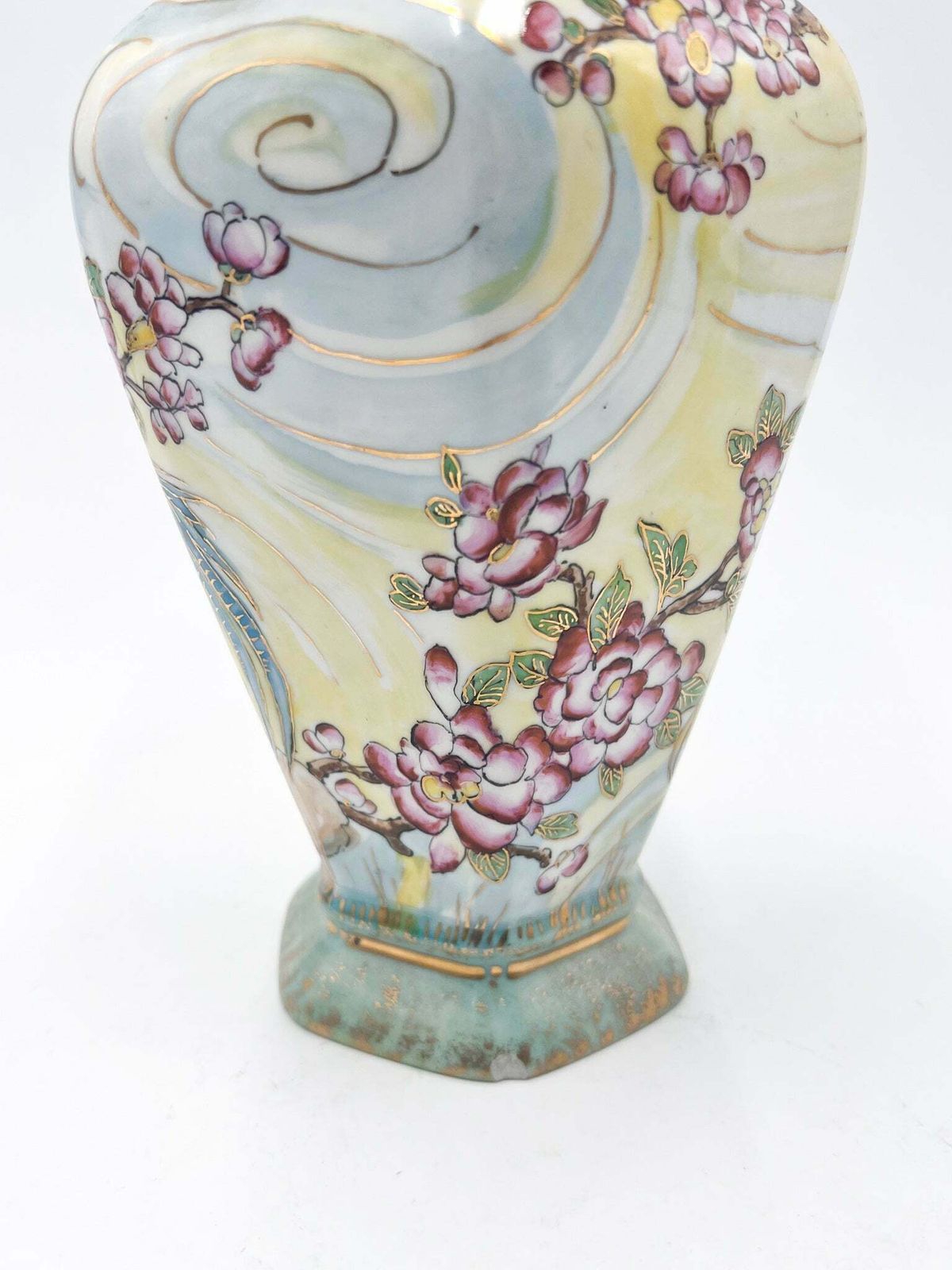 Liberty Hand Painted Ceramic Vase By Vera Vitali From 1927 photo 178.75