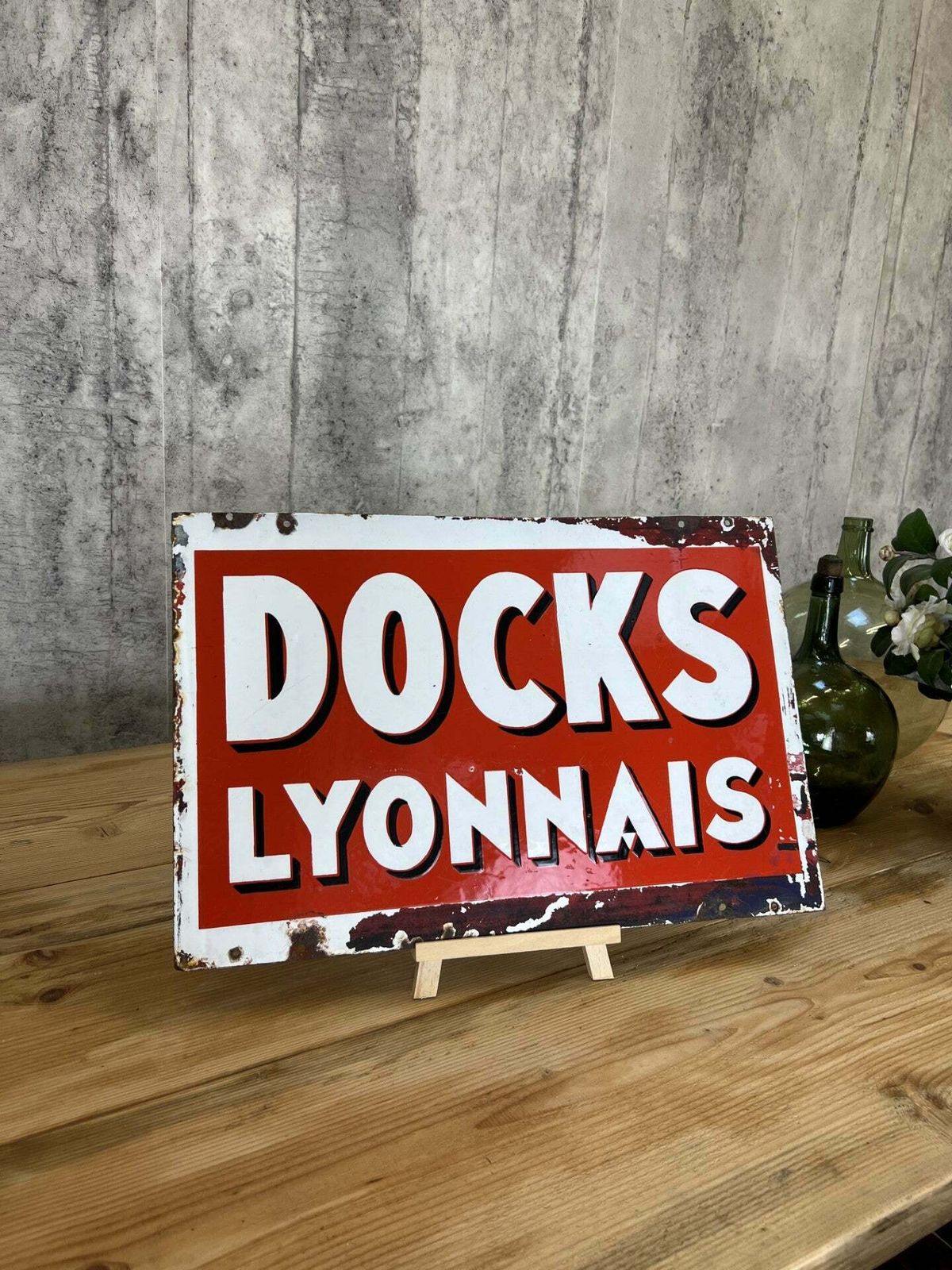Metal Advertising Plaque 'Docks Lyonnaise' photo furniture