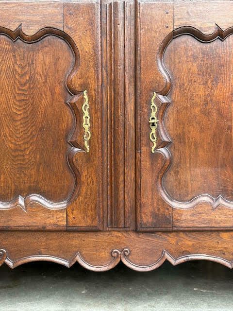 18th Century French Provincial Walnut Buffet Or Vaisellier photo vintage