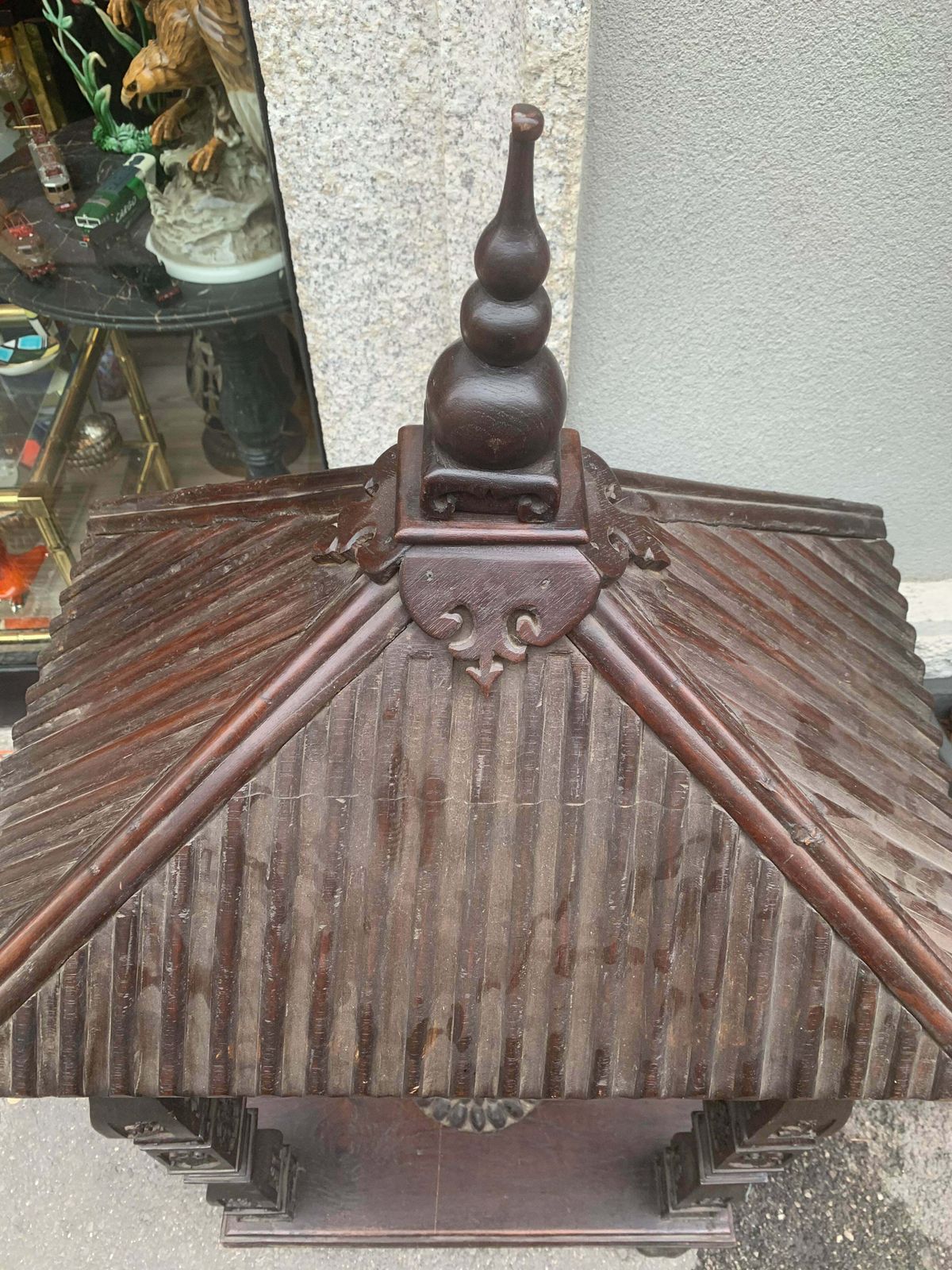 Chinese Wooden Gong From The 19th Century photo for sale
