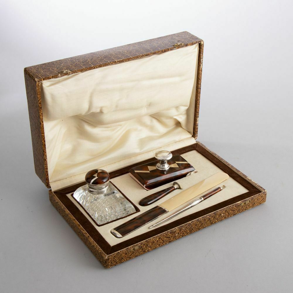 French Art Deco Dinanderie Set C.1930 photo furniture
