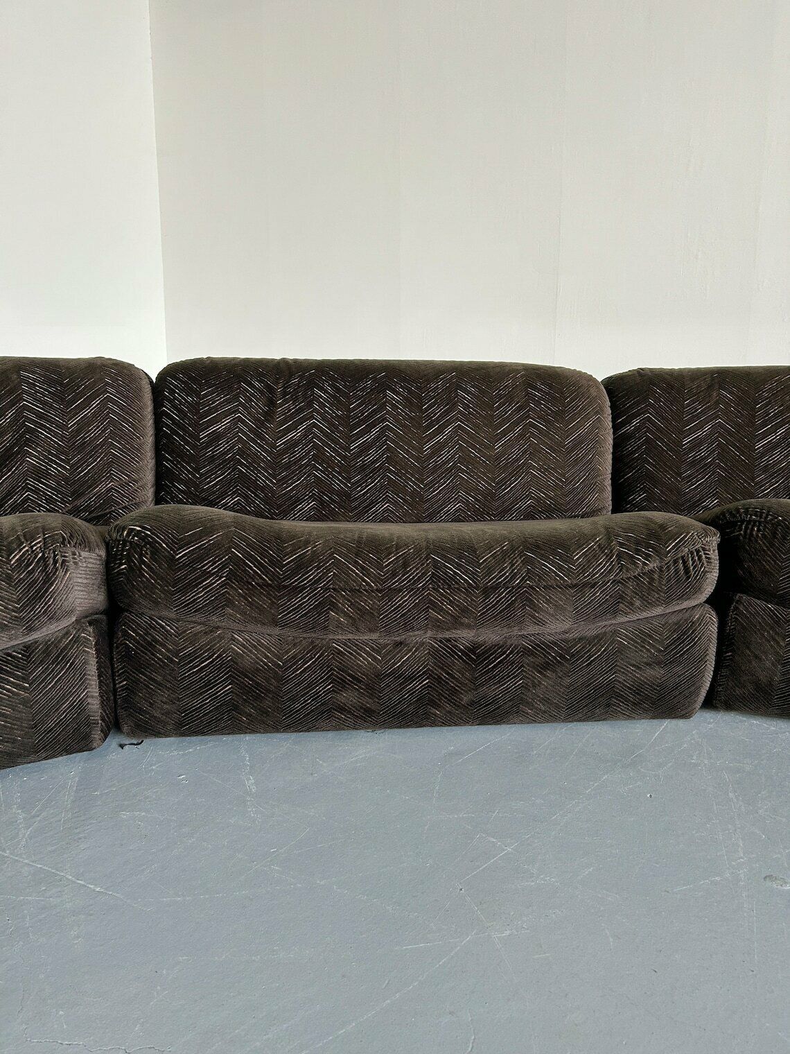 Vintage Mid Century Modern Curved Modular Sofa In Style Of Vladimir Kagan, Attributed To Wittmann, Austria / 1970s Sectional Serpentine Sofa photo buy