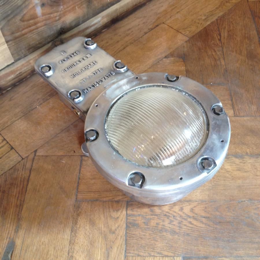 Industrial Bulk Head Wall Lights photo for sale