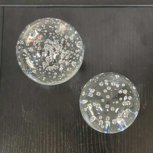 Pair Of Paper Weights / 2 Sizes photo vinterior