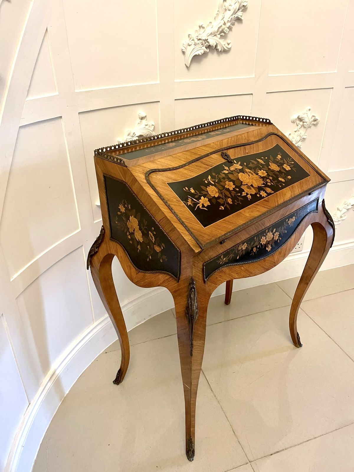 Furniture Antique 19th Century Quality Satinwood Freestanding Marquetry Inlaid French Bureau photo